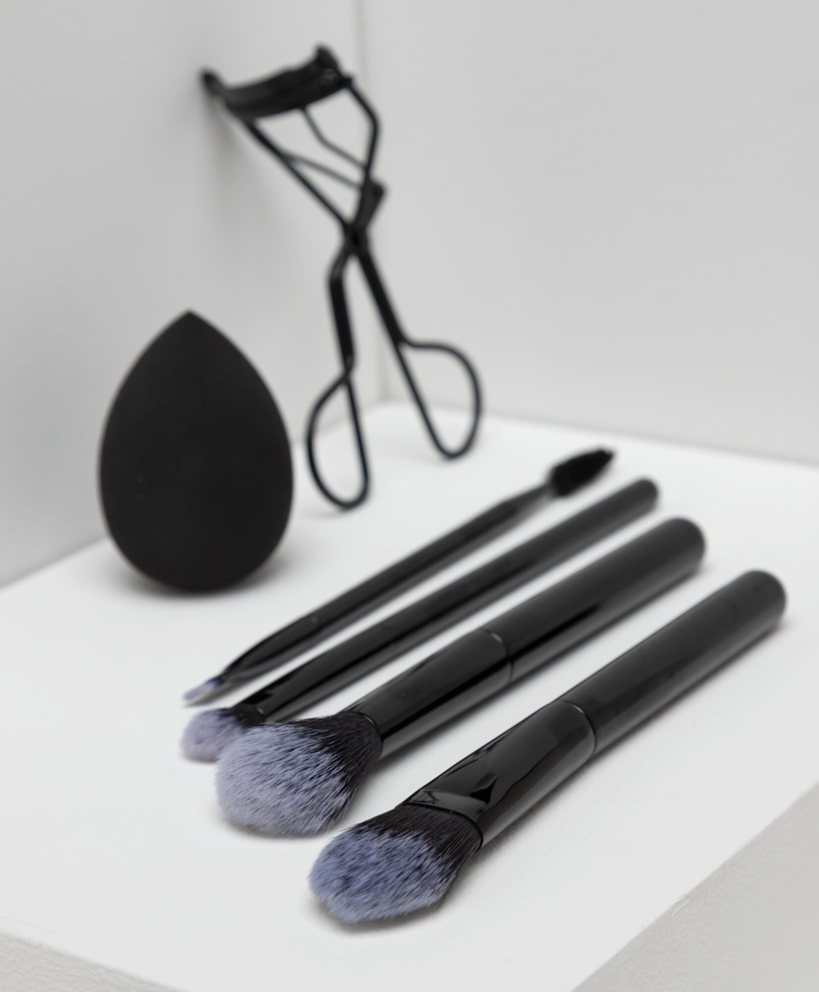 Set brochas travel negro Set brochas travel negro