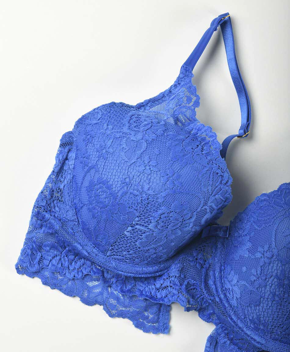 Sost&eacute;n mujer encajes anchos