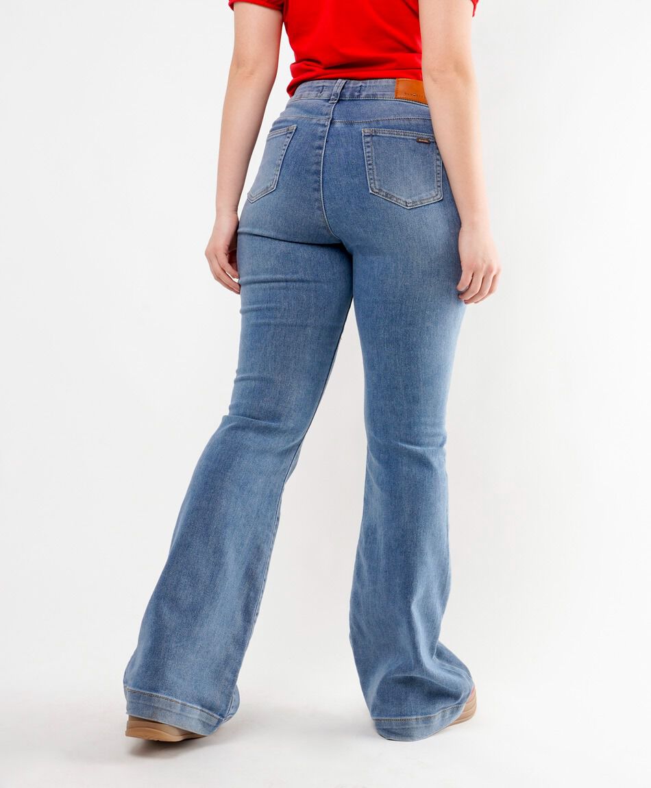 Jeans mujer basta ancha flare