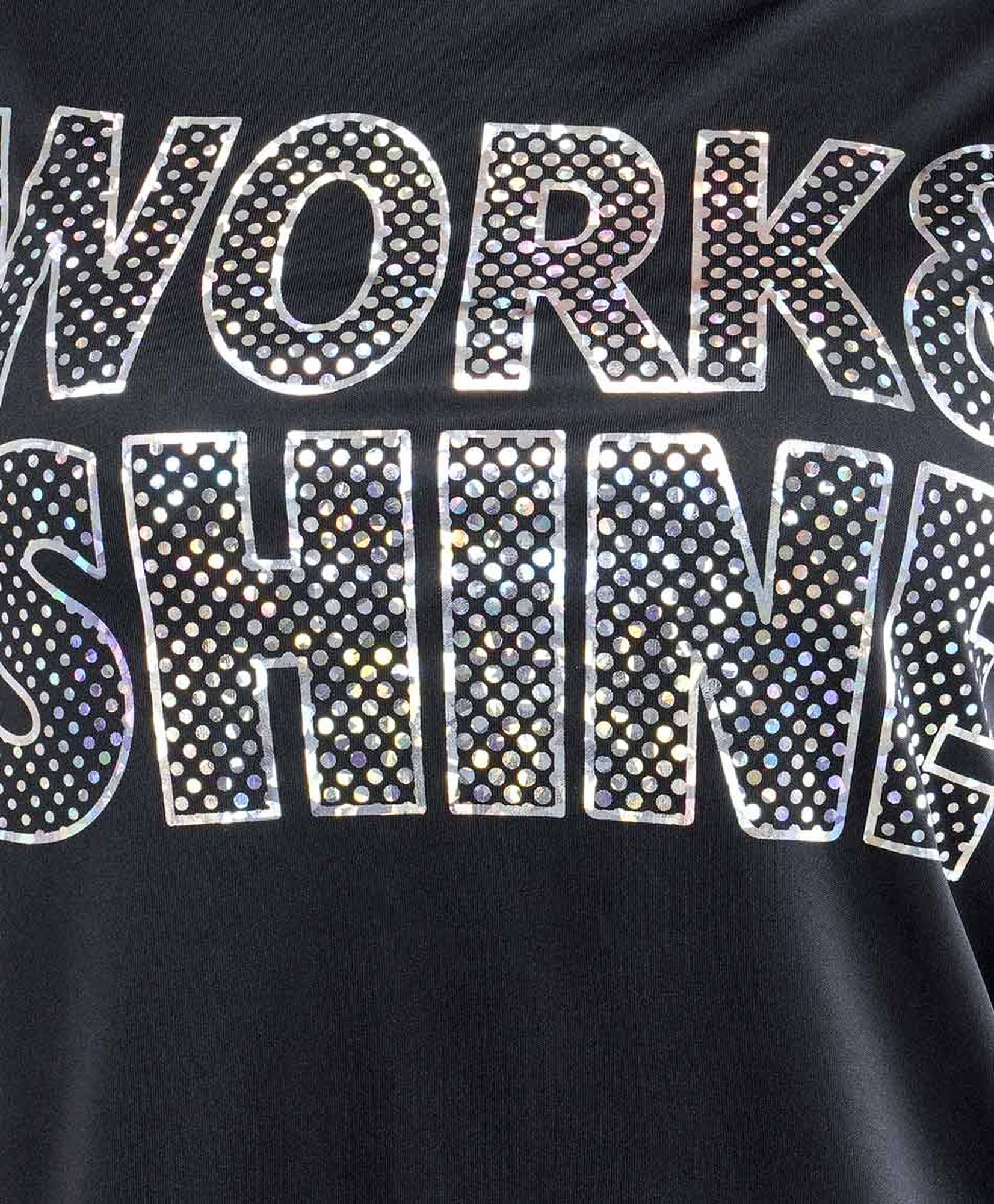 Polera deportiva mujer letras brillantes Polera deportiva mujer letras brillantes