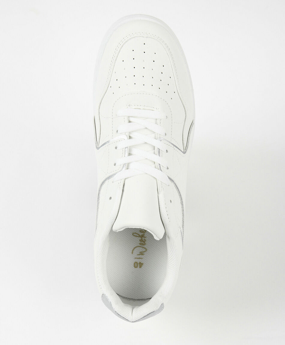 Zapatilla mujer puntos calados