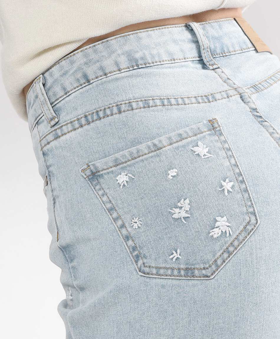 Jeans mujer florcitas bordadas skinny fit