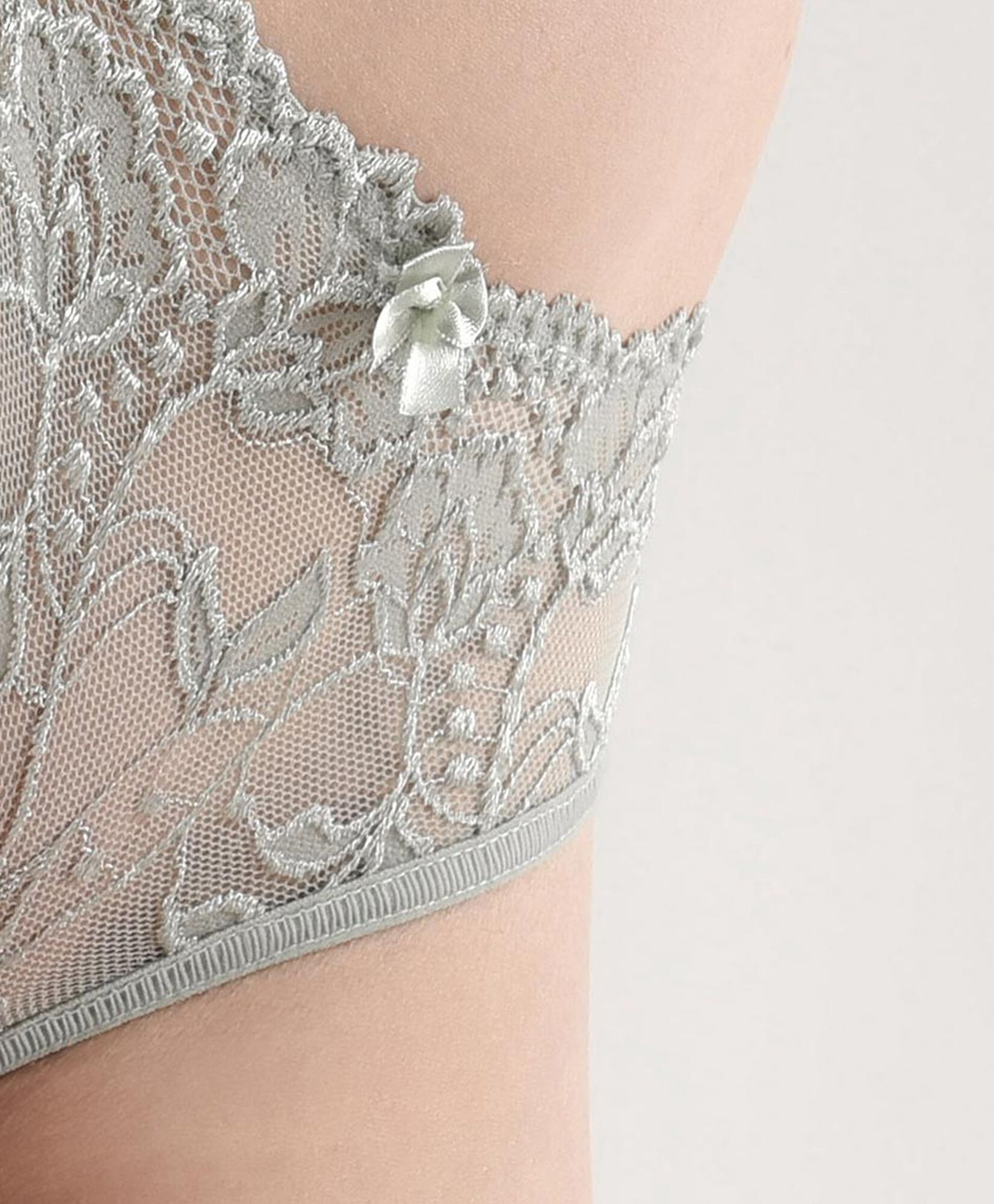 Pantaleta mujer full encaje Pantaleta mujer full encaje
