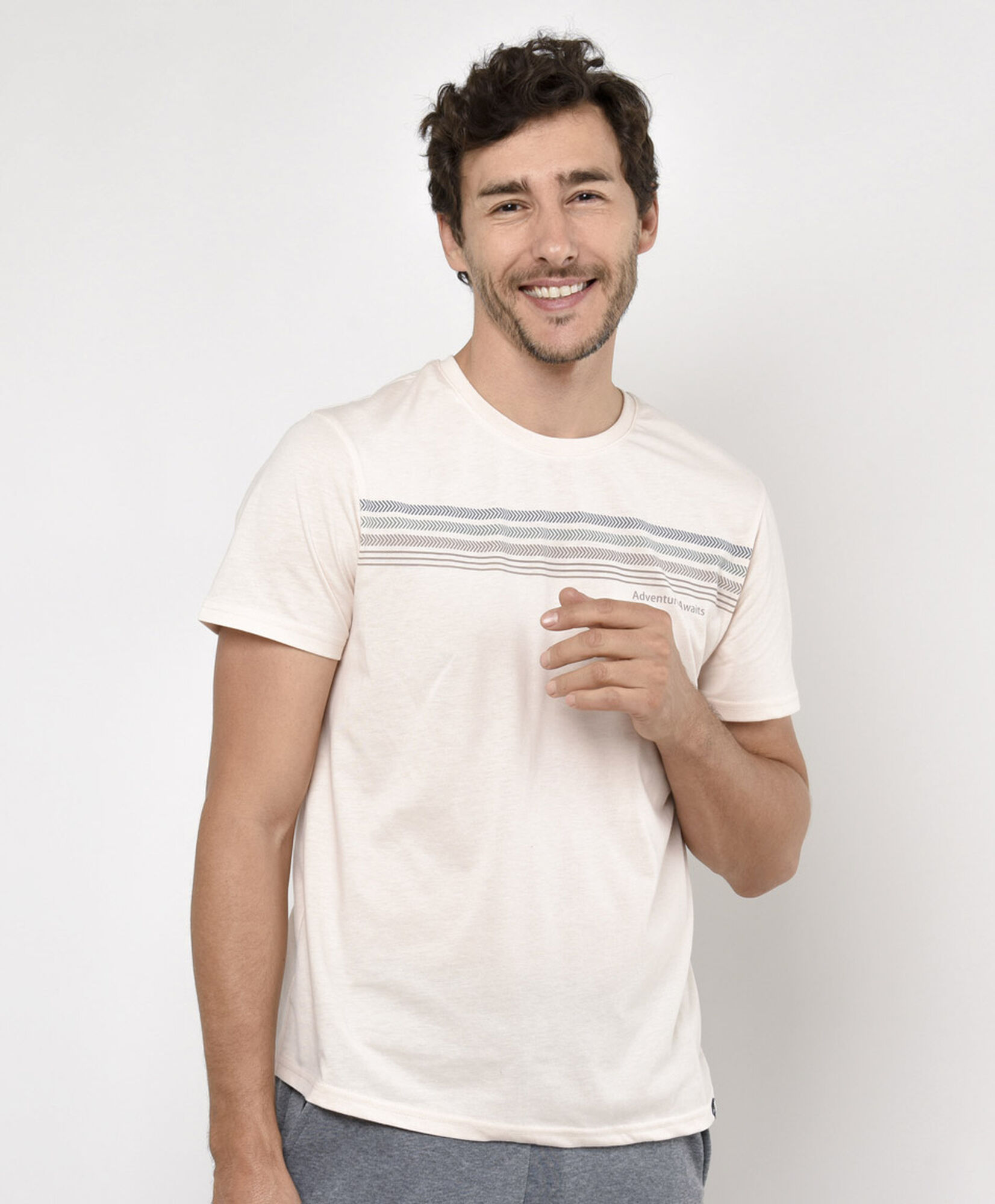Polera deportiva hombre flechas Polera deportiva hombre flechas