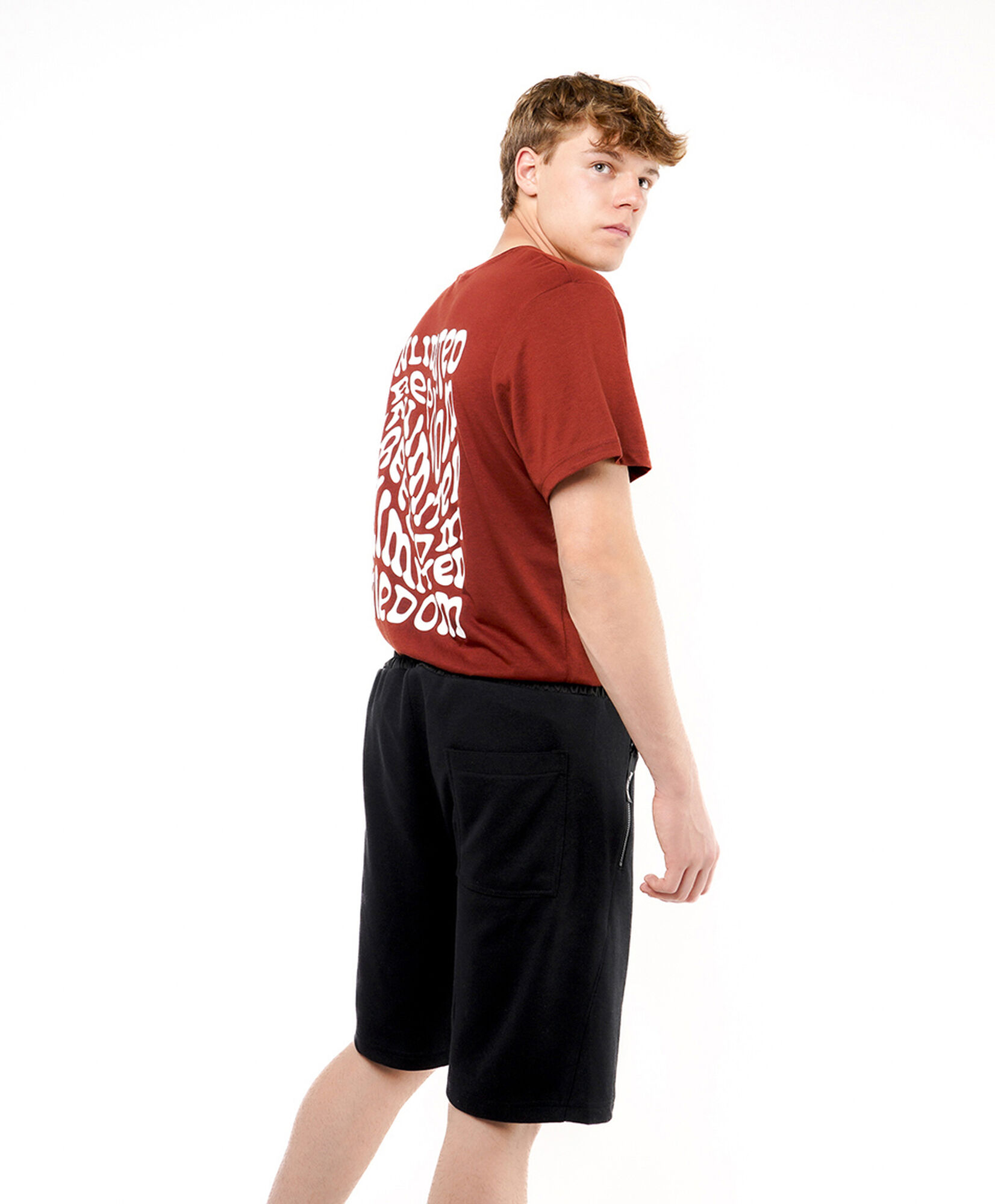 Bermuda hombre skater Bermuda hombre skater