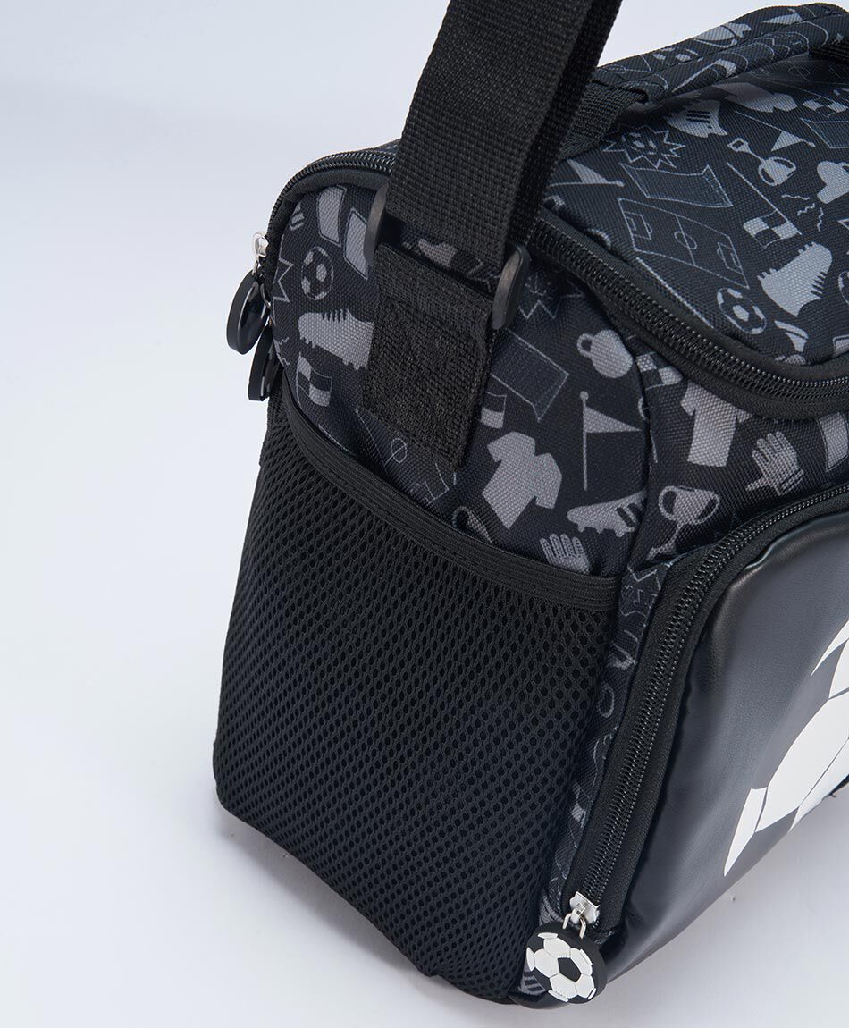 Lonchera escolar futbol