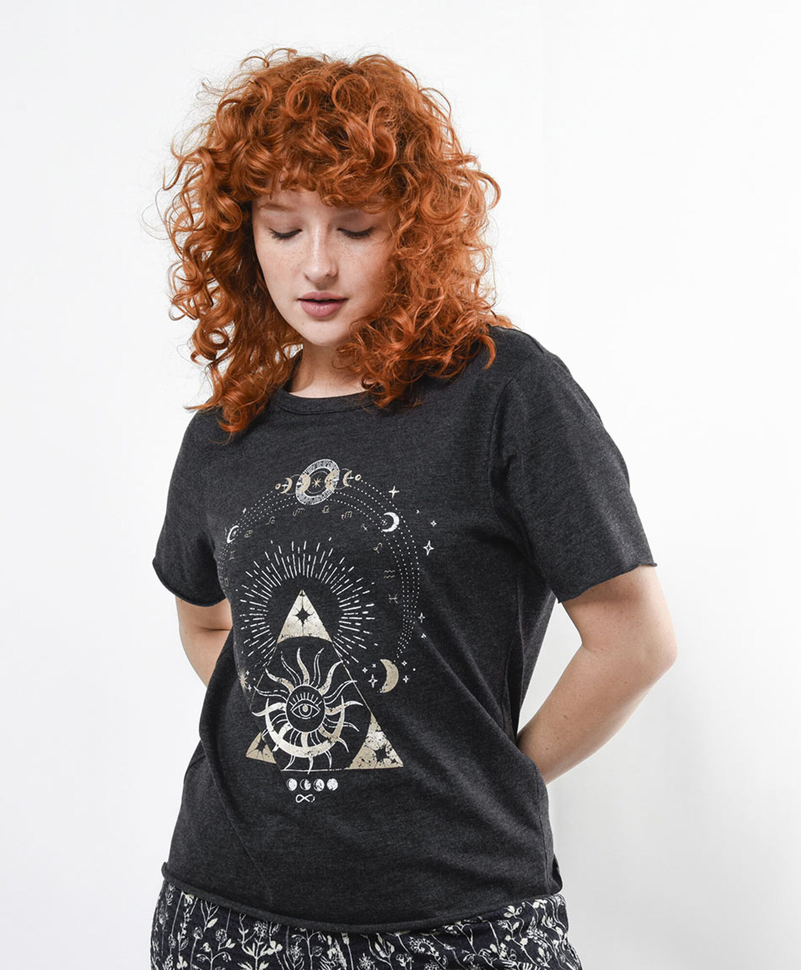 Polera mujer astros Polera mujer astros