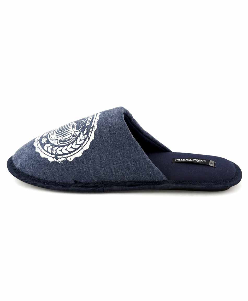 Pantufla punta cerrada