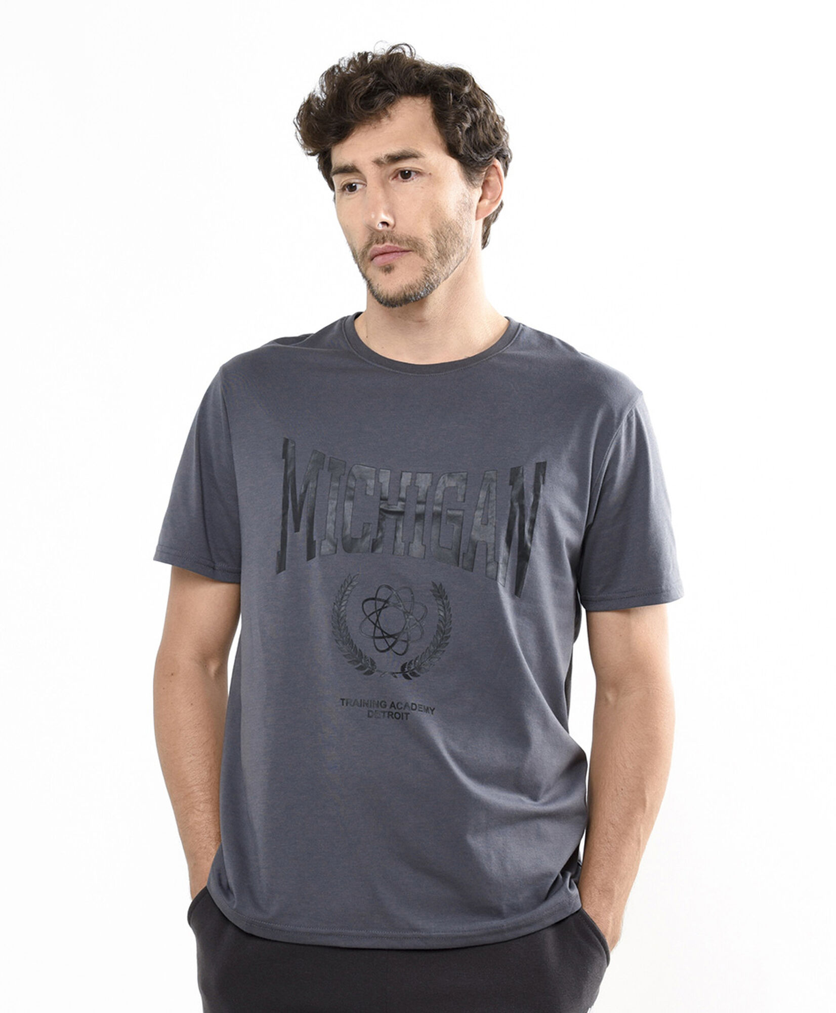 Polera deportiva hombre michigan Polera deportiva hombre michigan