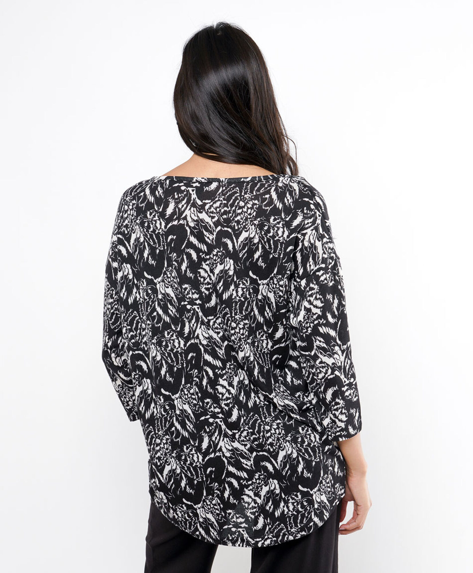 Polera mujer floreada lanosa Polera mujer floreada lanosa