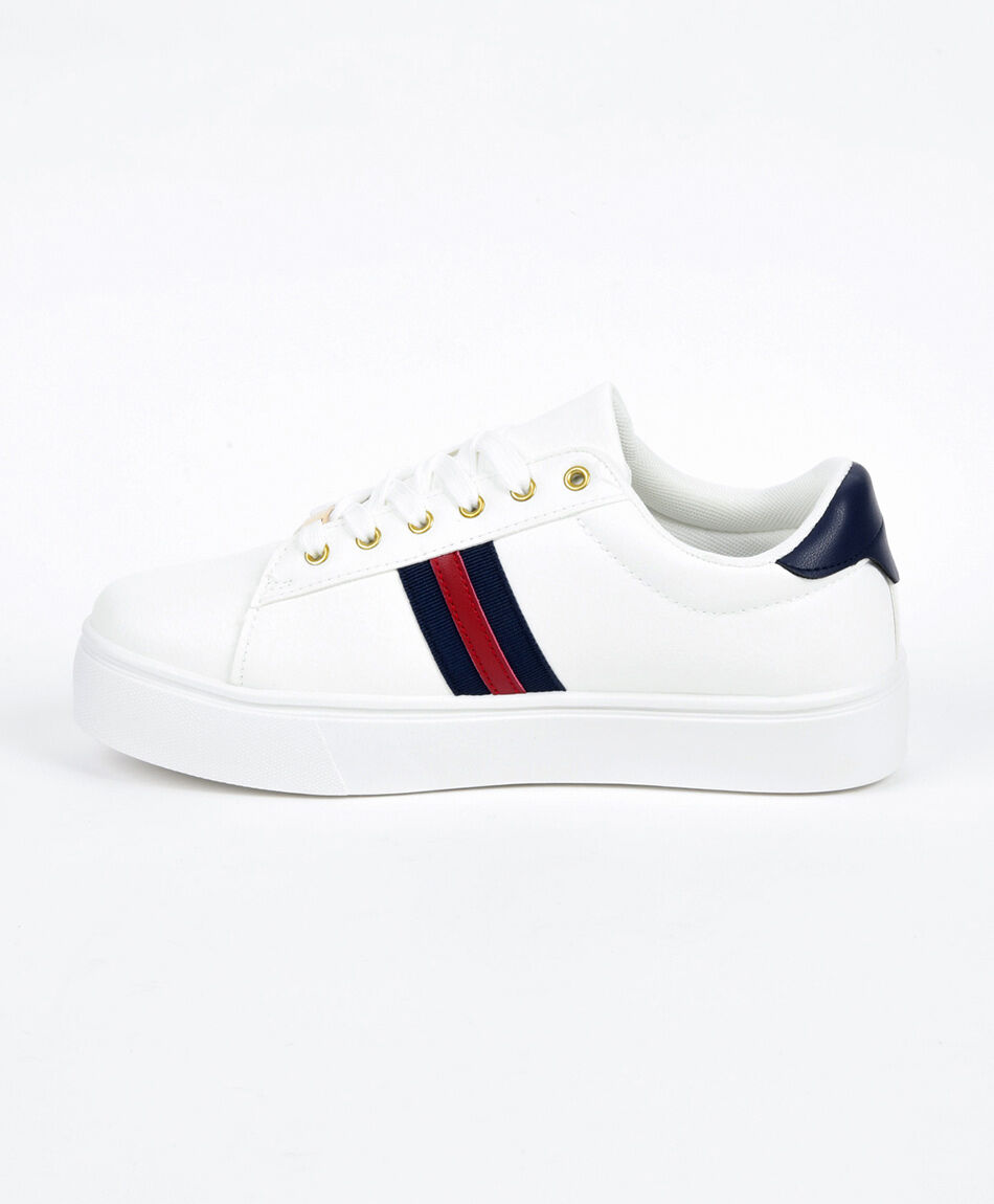 Zapatilla mujer triple l&iacute;nea