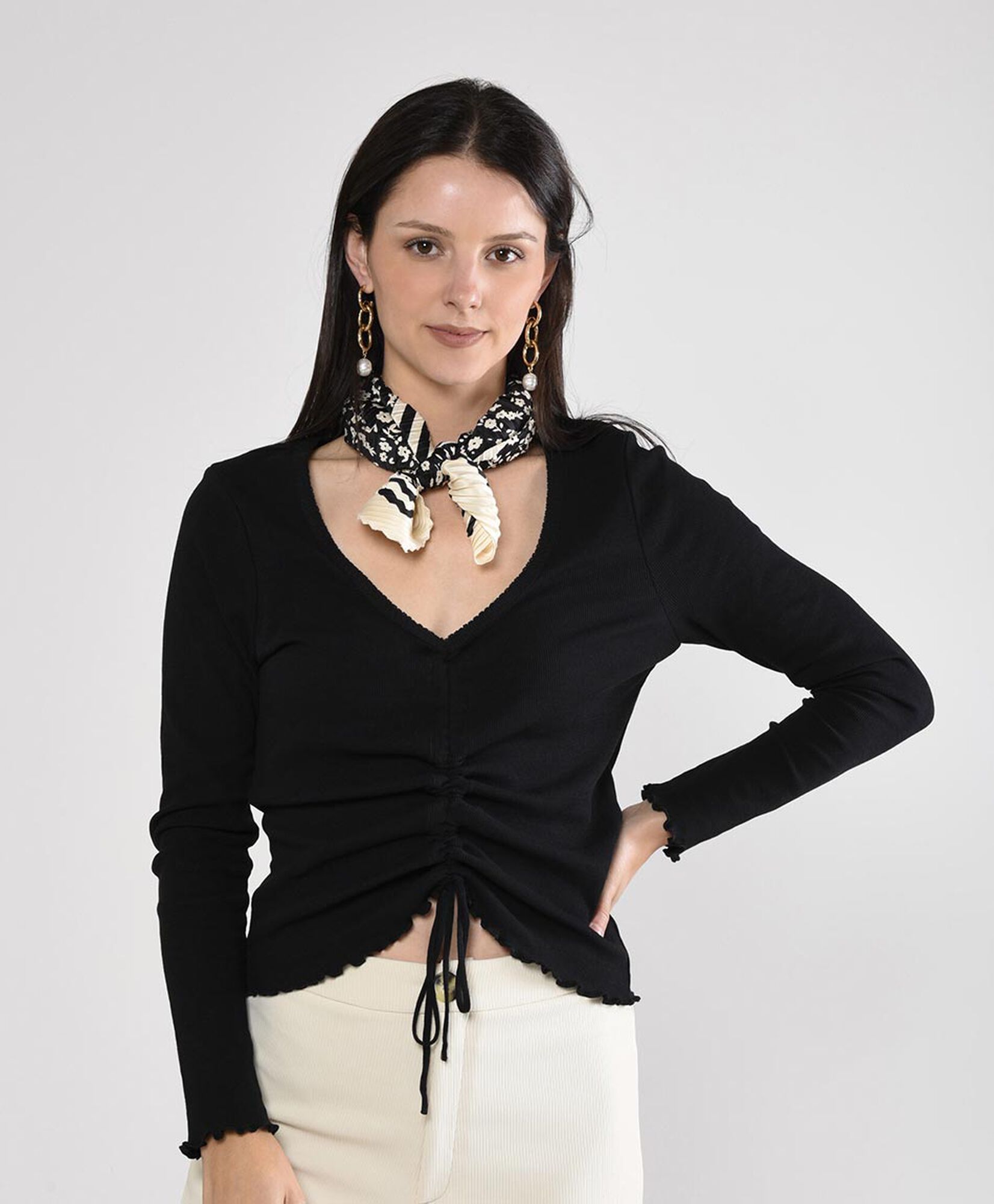 Polera mujer ajustable manga larga Polera mujer ajustable manga larga