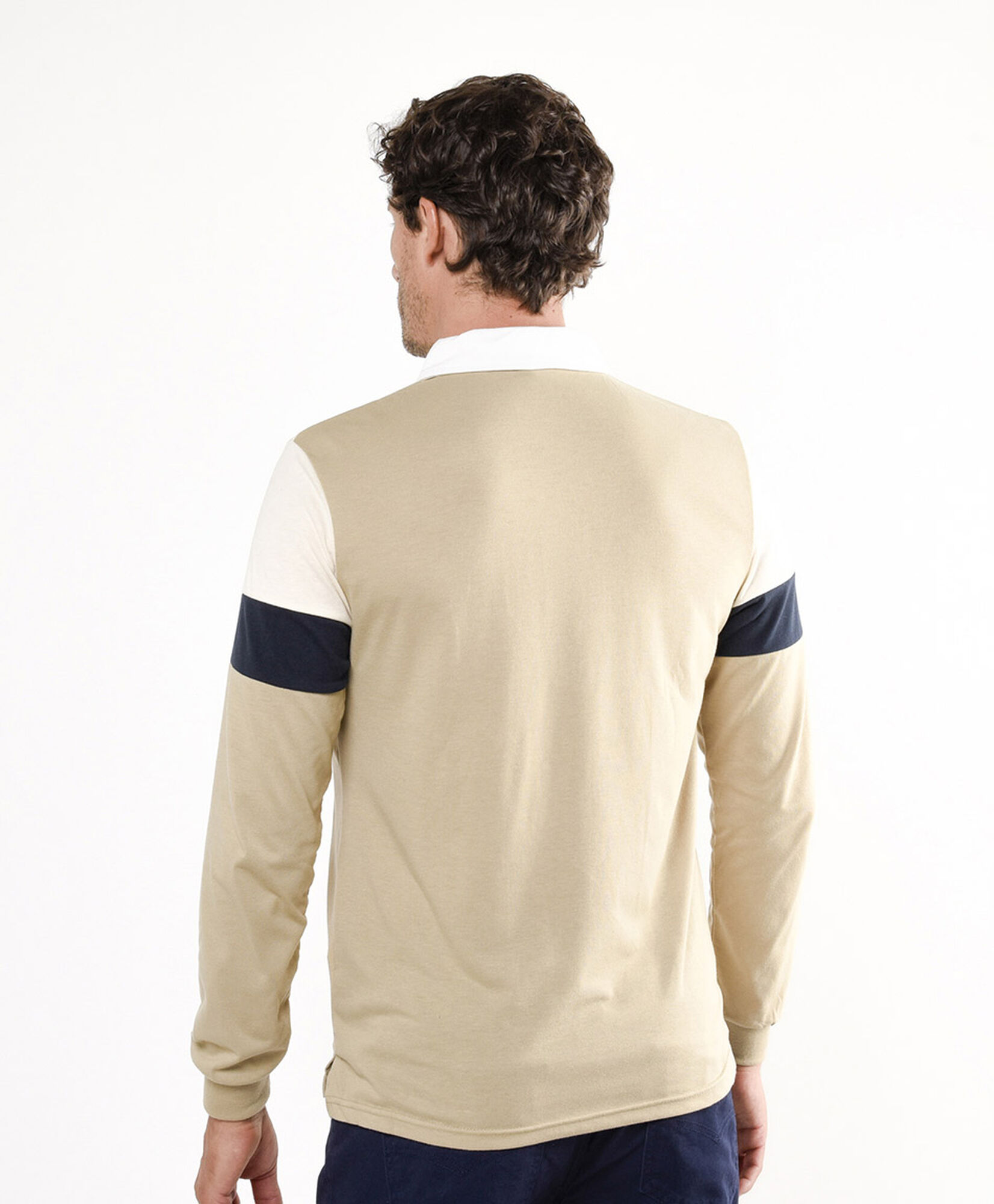 Polera hombre tricolor cuello piqué Polera hombre tricolor cuello piqué