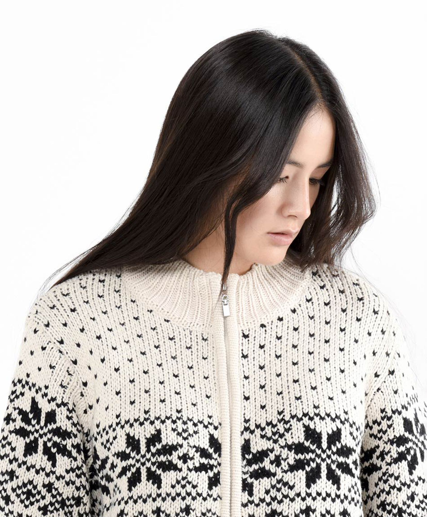 Chaqueta mujer estilo tejida Chaqueta mujer estilo tejida