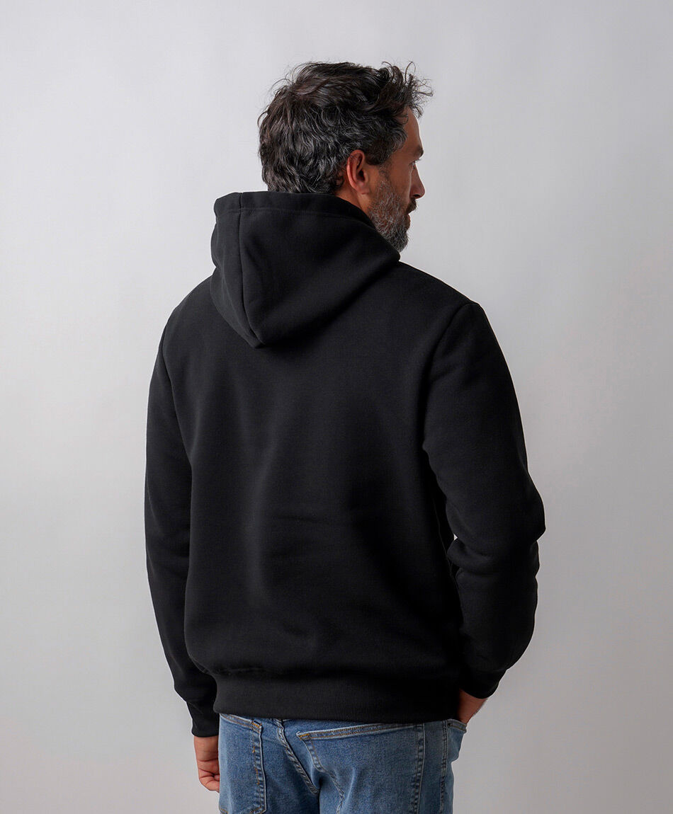 Poler&oacute;n hombre liso b&aacute;sico negro