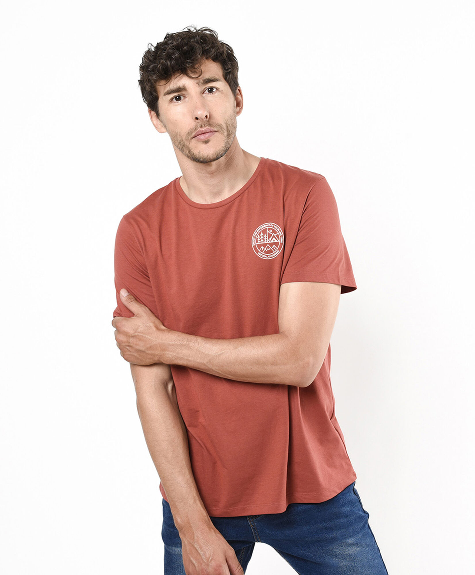 Polera hombre doble estampado montañas Polera hombre doble estampado montañas