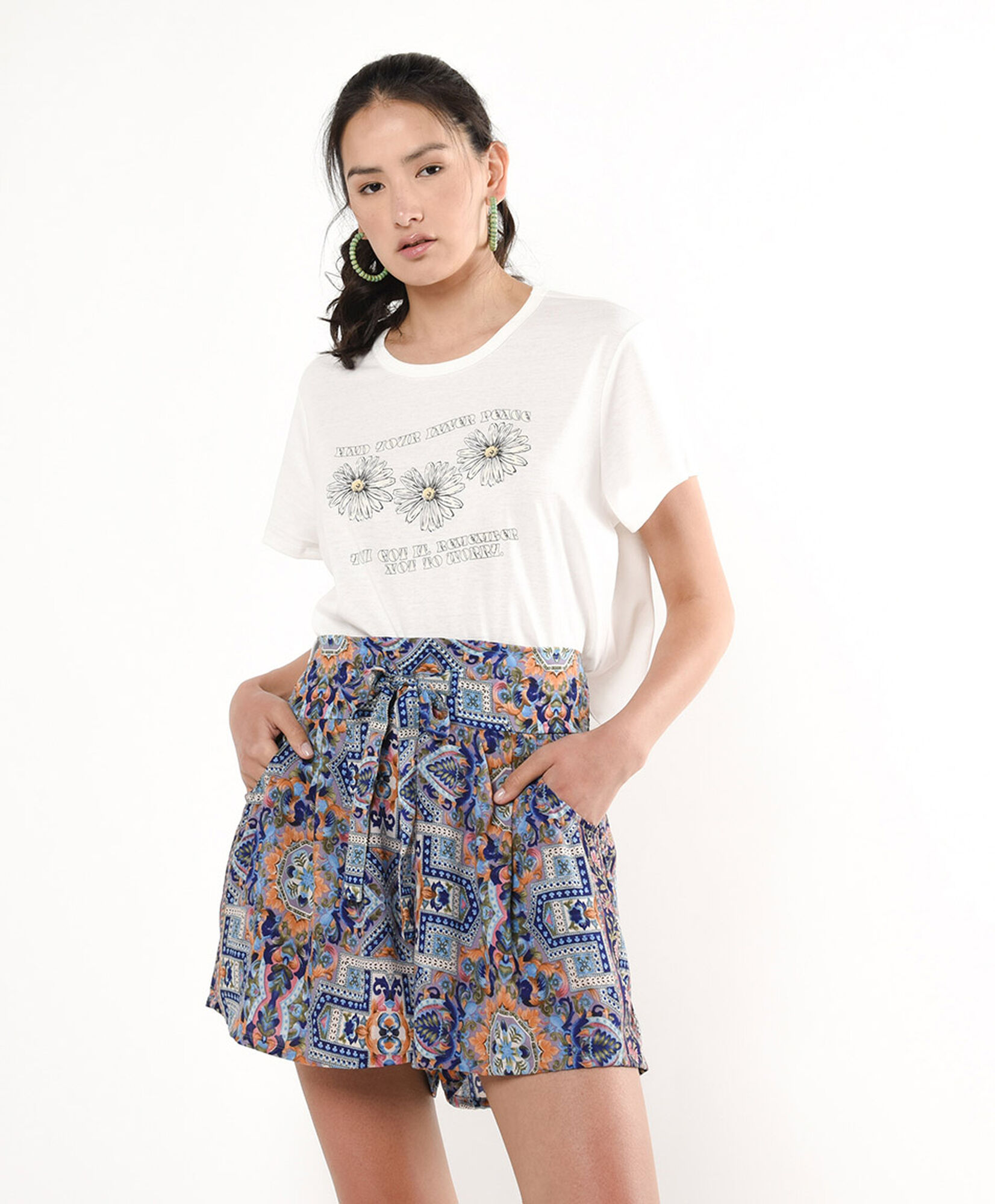 Short mujer pretina lazo Short mujer pretina lazo