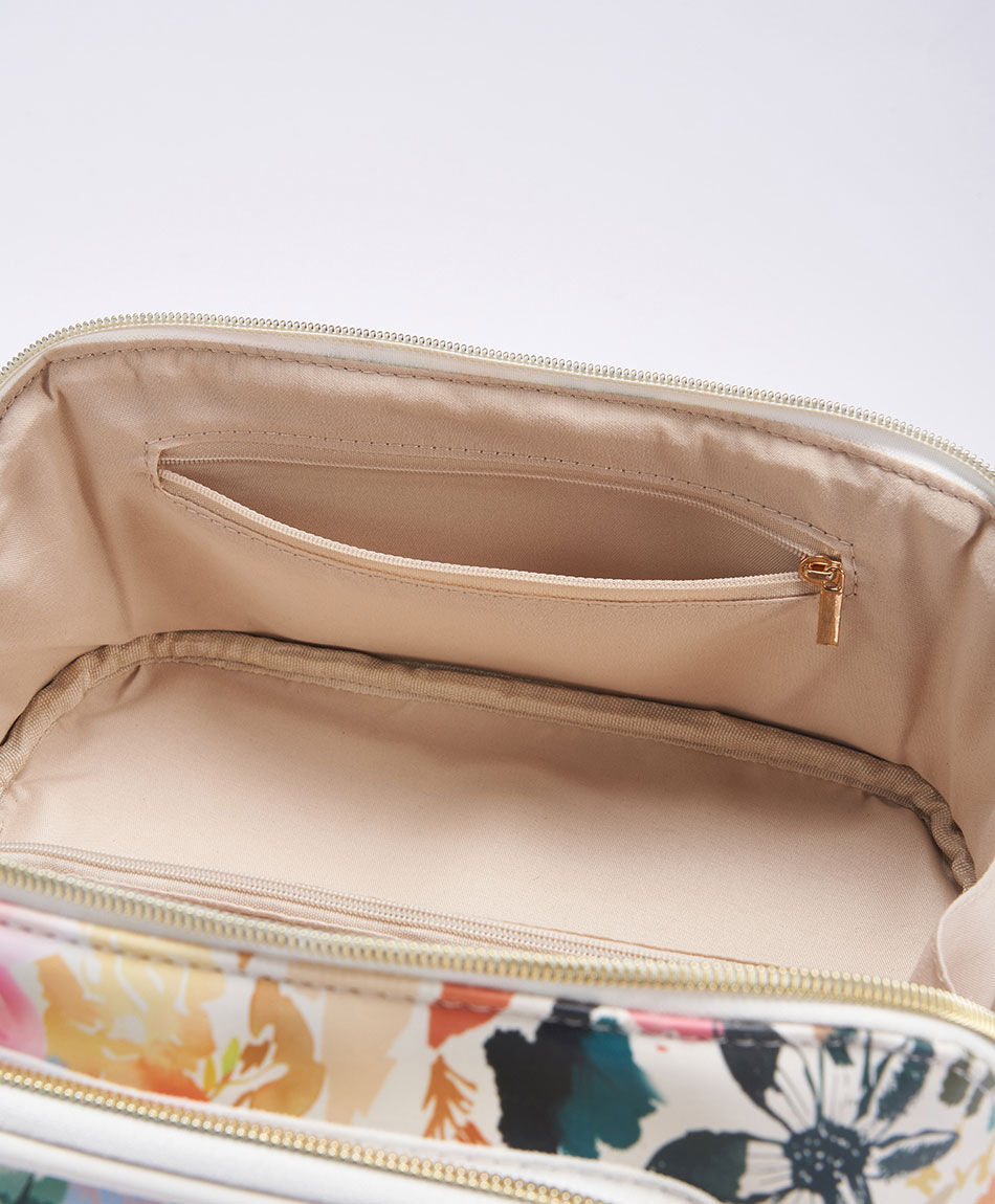 Cosmetiquero mujer flor