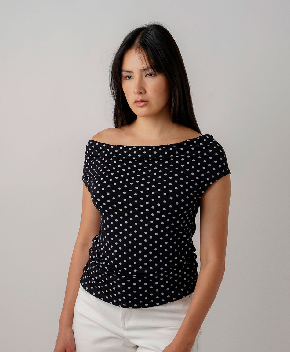 Polera mujer lunares cuello recogido