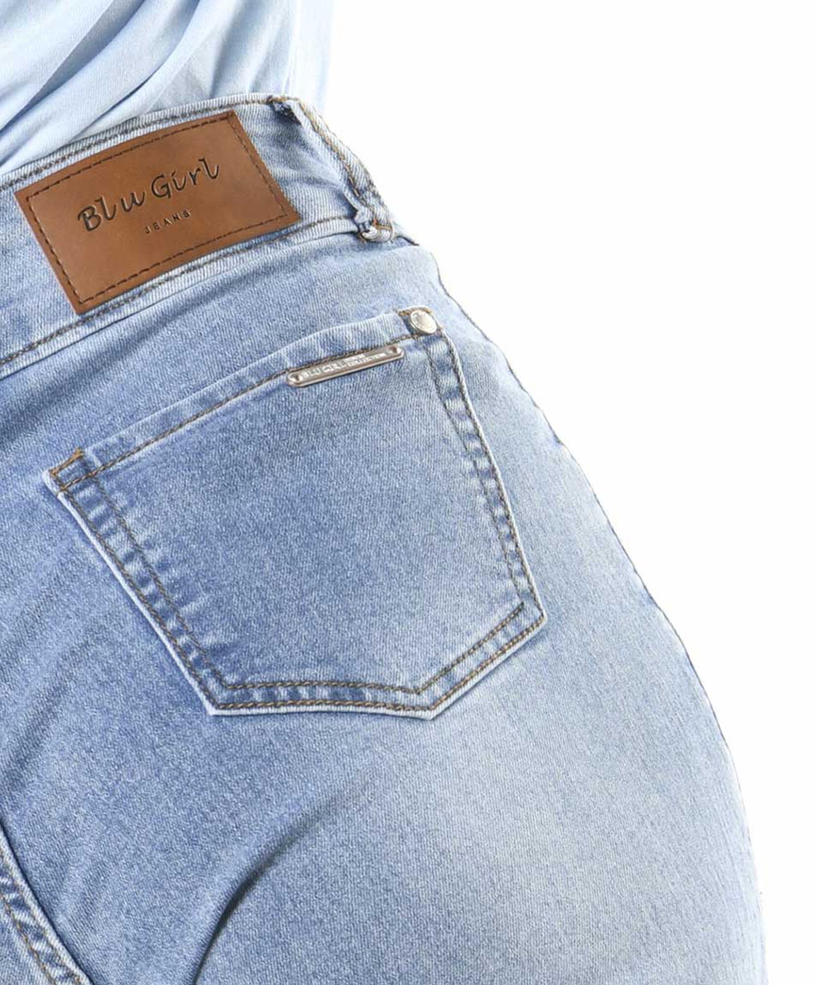 Jeans mujer bolsillo diagonal flare Jeans mujer bolsillo diagonal flare