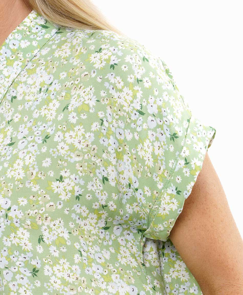 Blusa mujer dise&ntilde;o florcitas