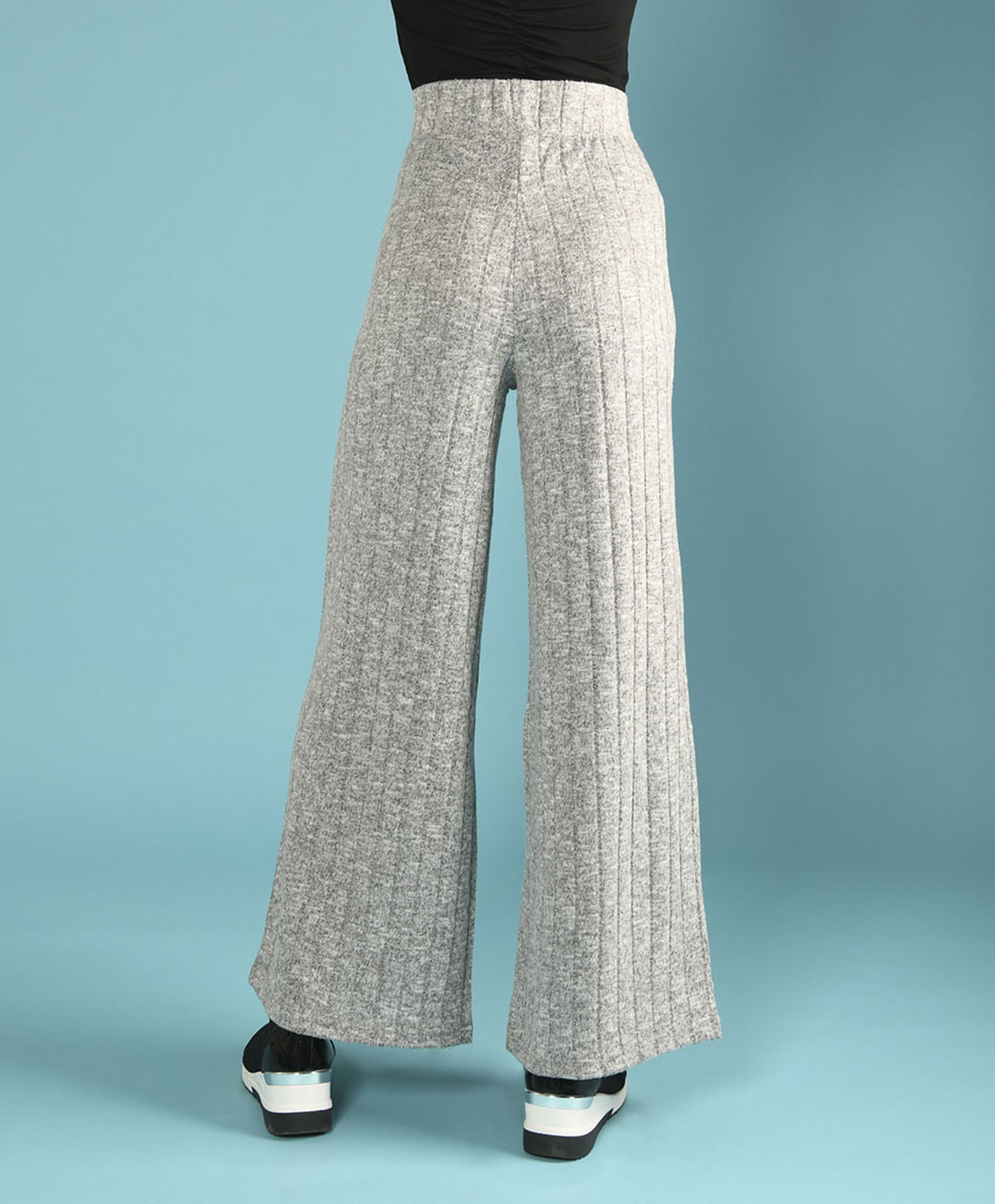 Pantalon ancho canale Pantalon ancho canale