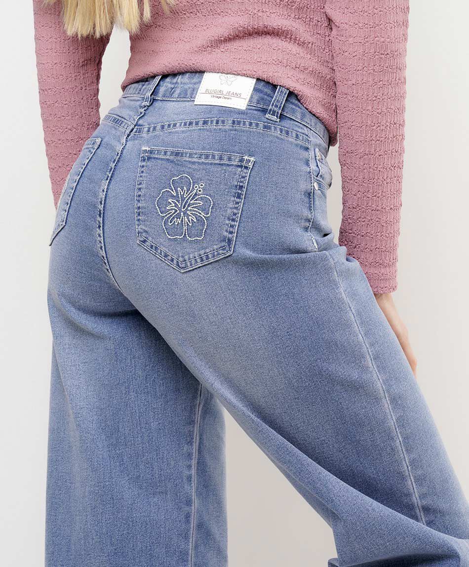 Jeans mujer straight orqu&iacute;dea bordada