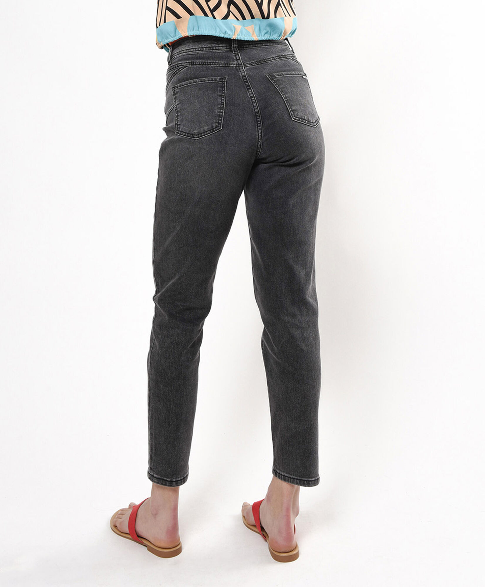Jeans mujer desgaste frontal slim fit Jeans mujer desgaste frontal slim fit