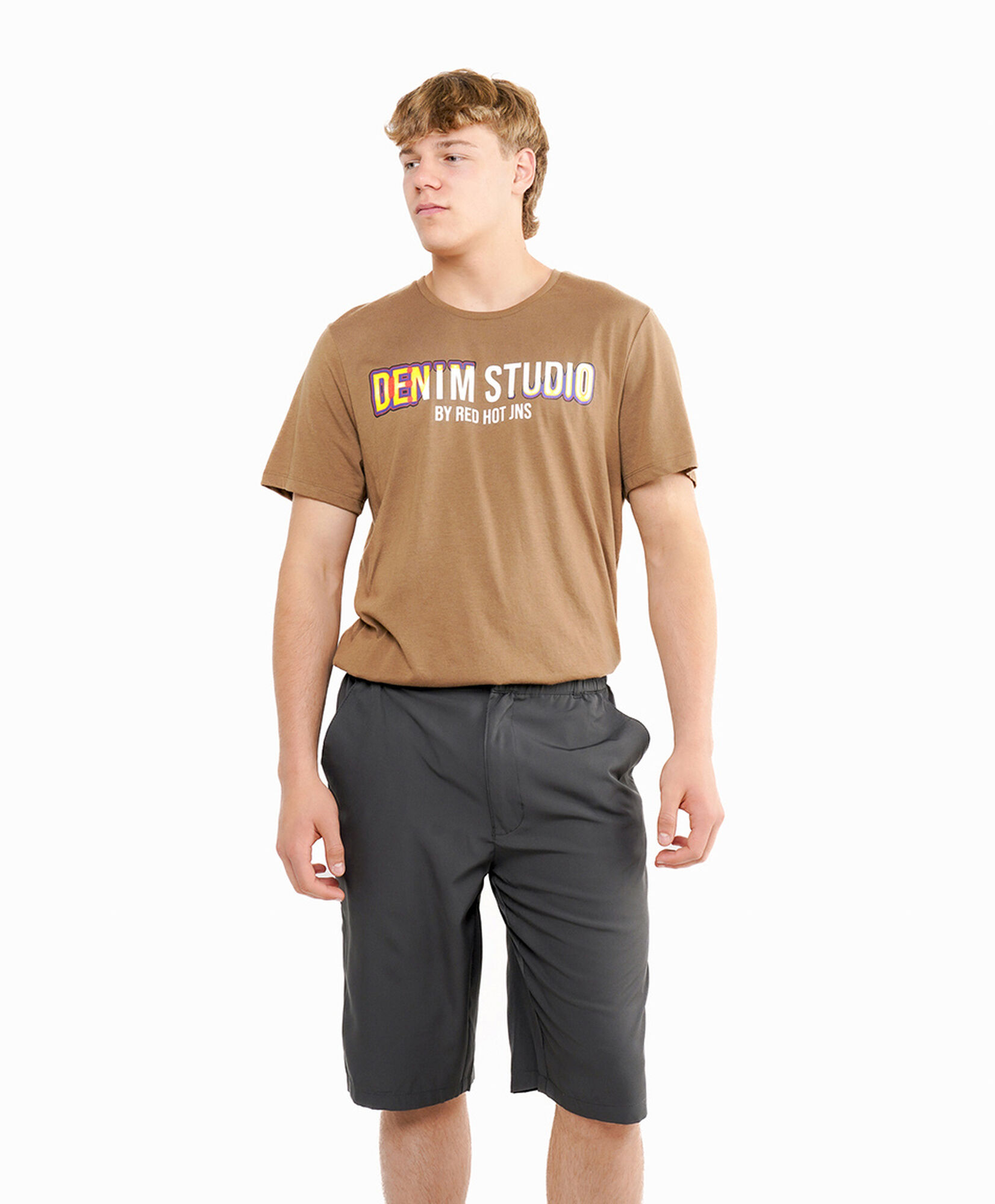 Bermuda hombre estilo surf Bermuda hombre estilo surf