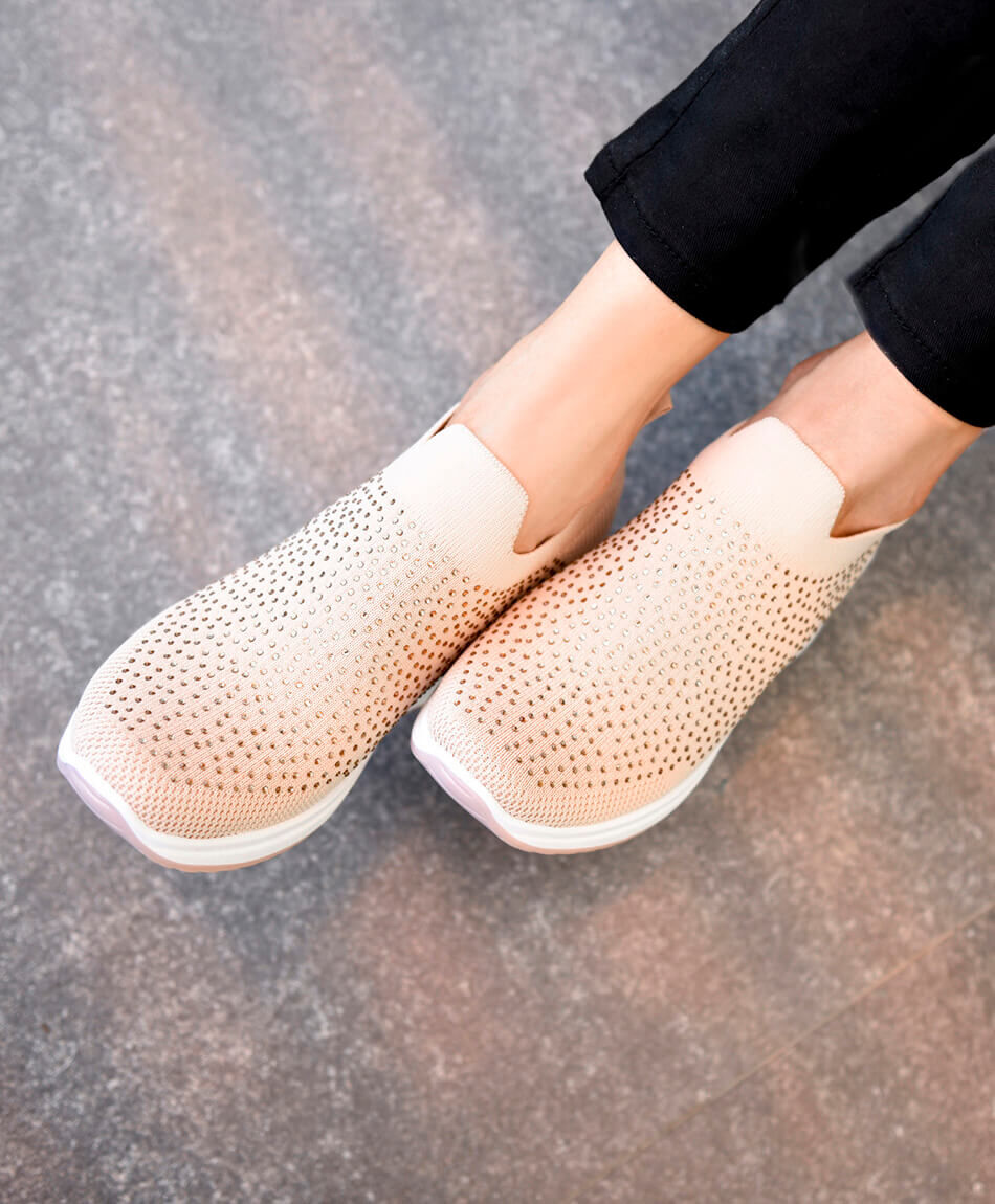 Zapatilla mujer elasticada piedras