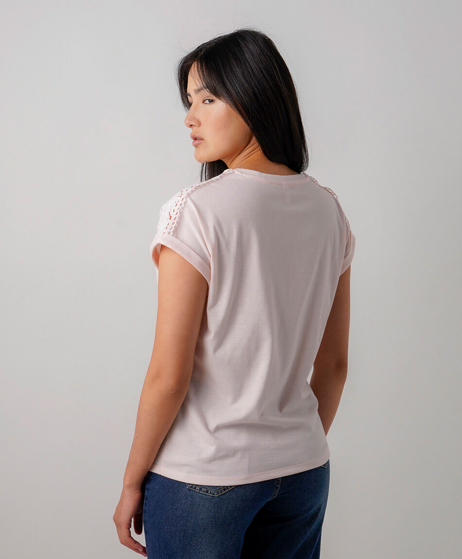 Polera mujer aplicaciones encaje