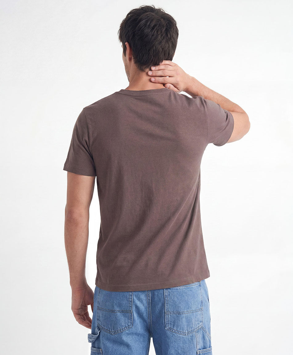 Polera hombre estampado western