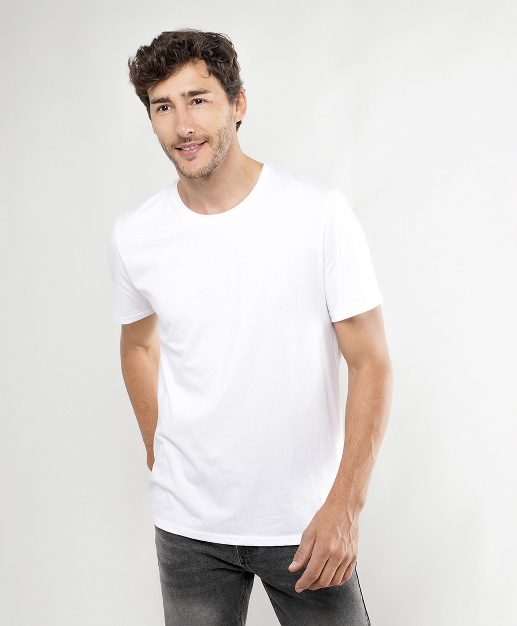 Polera hombre básica colores Polera hombre básica colores
