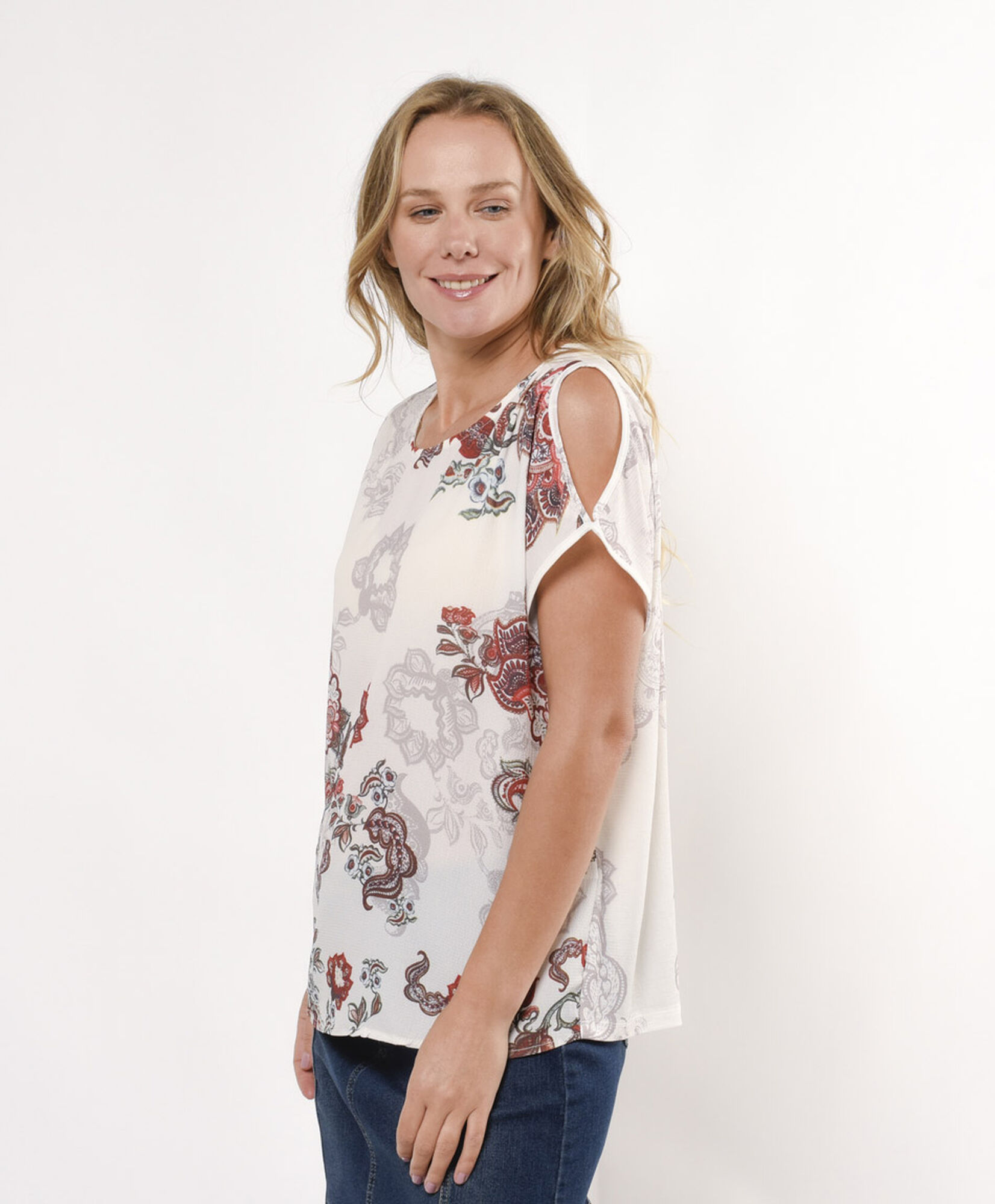 Polera mujer hombro descubierto Polera mujer hombro descubierto