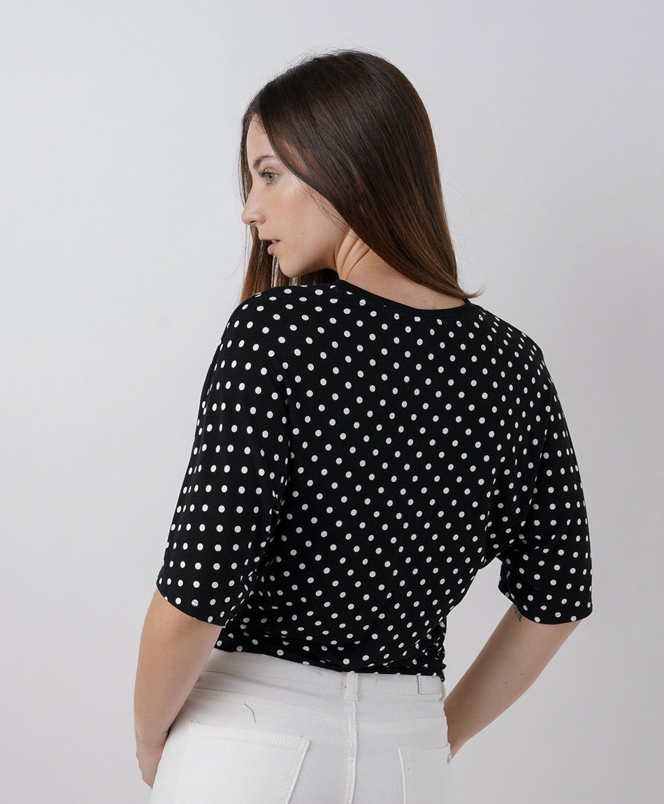 Polera mujer lunares