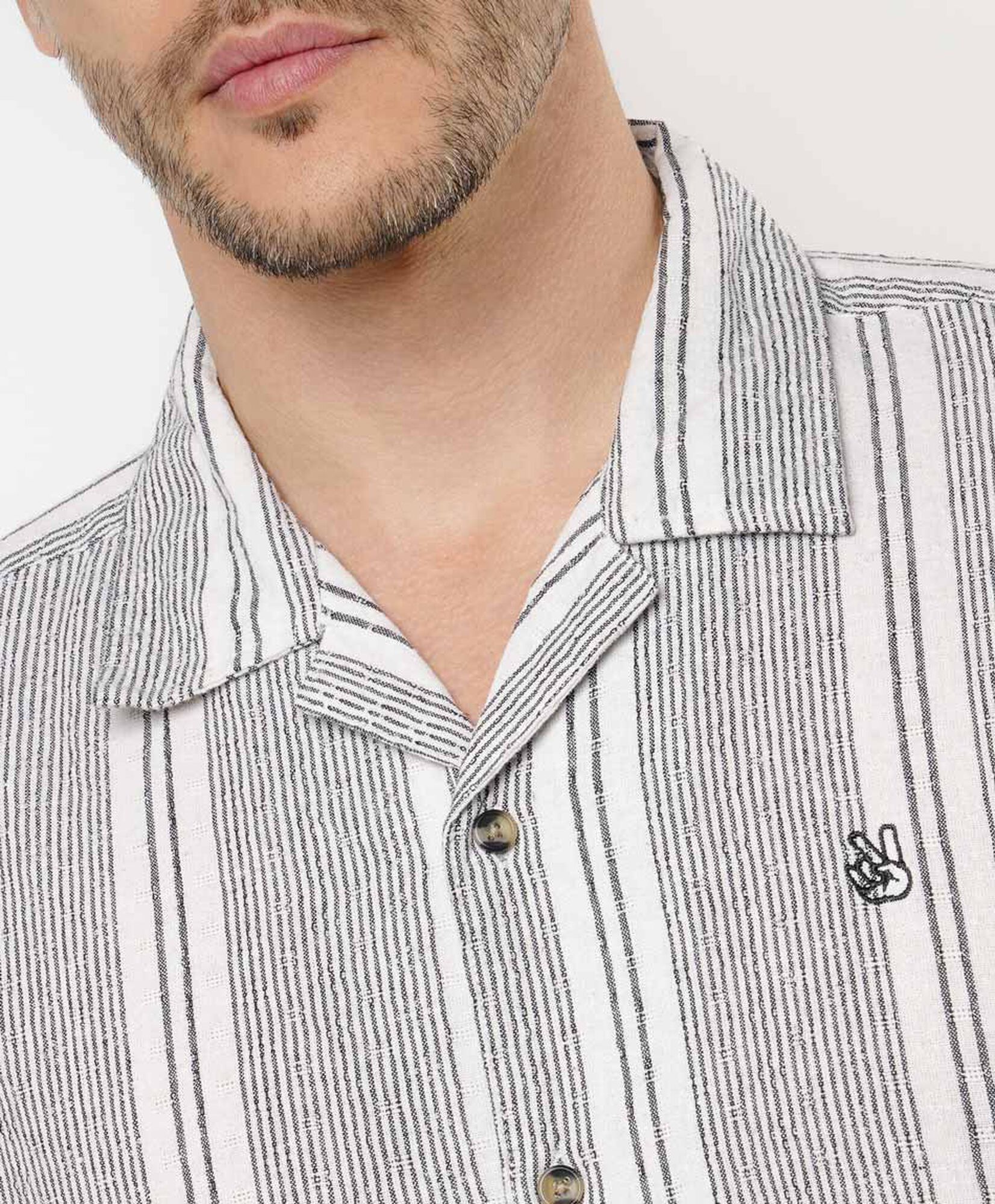 CAMISA MANGA CORTA CAMISA MANGA CORTA