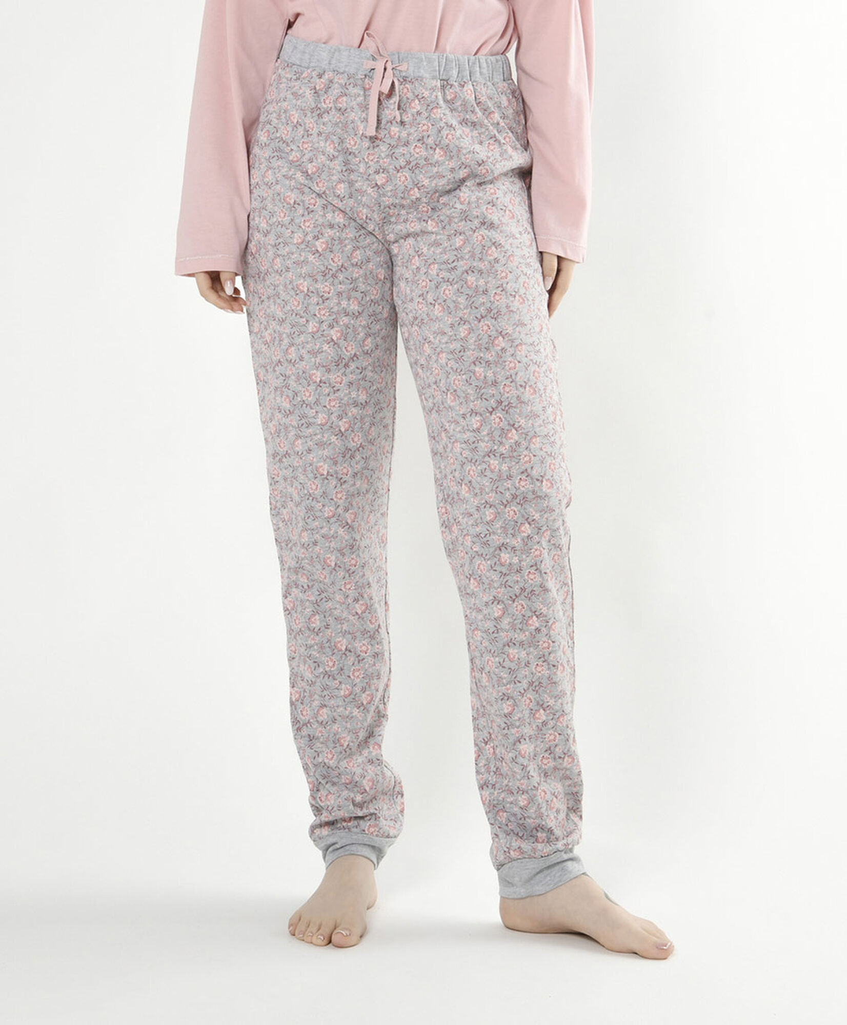 Pijama mujer gatos y flores Pijama mujer gatos y flores
