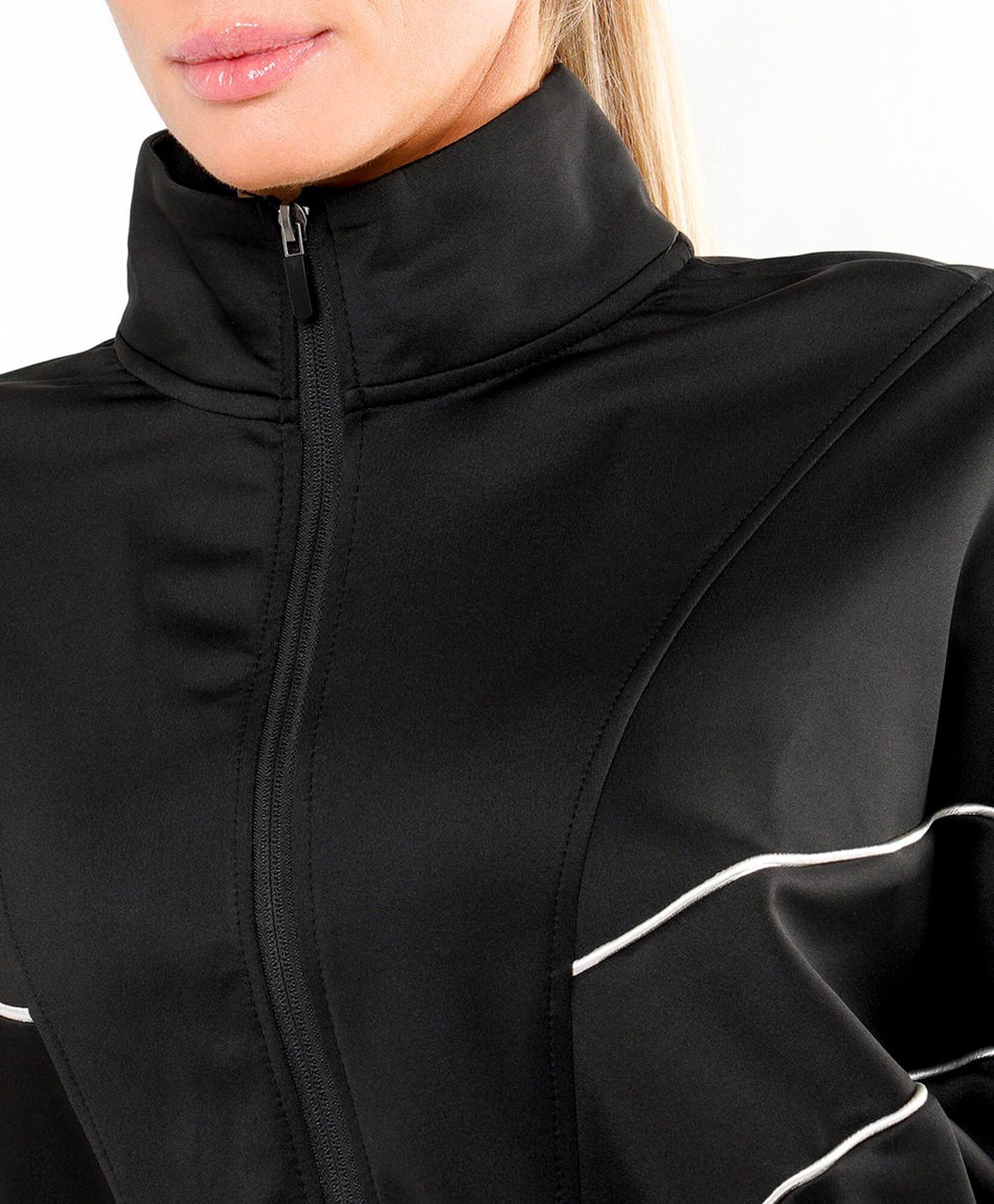 Polerón deportivo mujer líneas Polerón deportivo mujer líneas