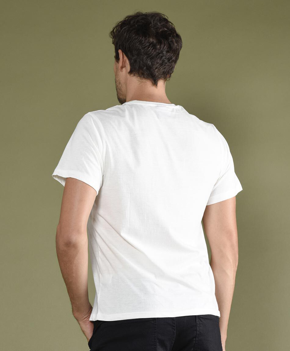 Polera manga corta cuello redondo