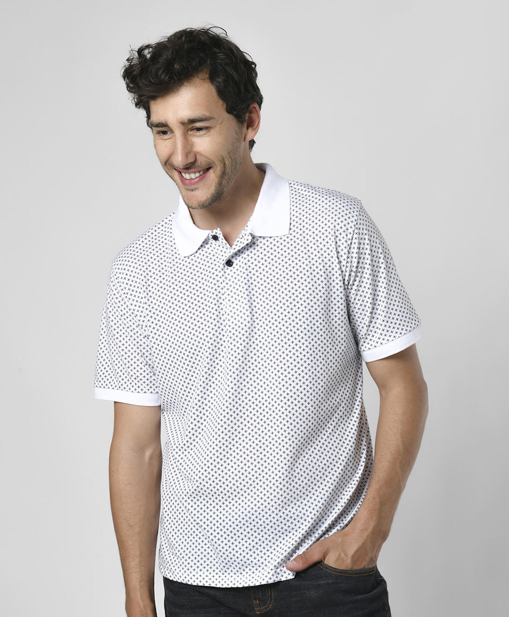 Polera hombre cruces cuello piqué Polera hombre cruces cuello piqué
