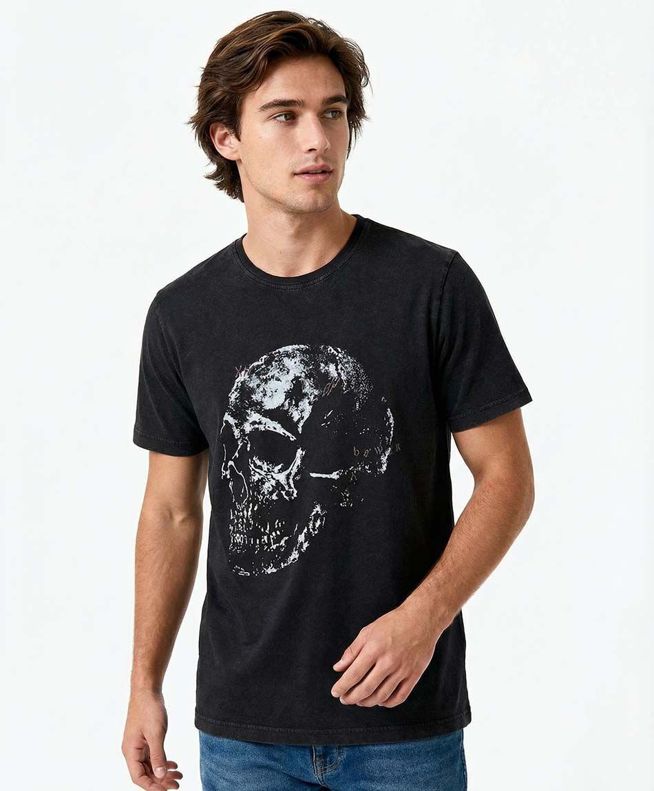Polera hombre black skull