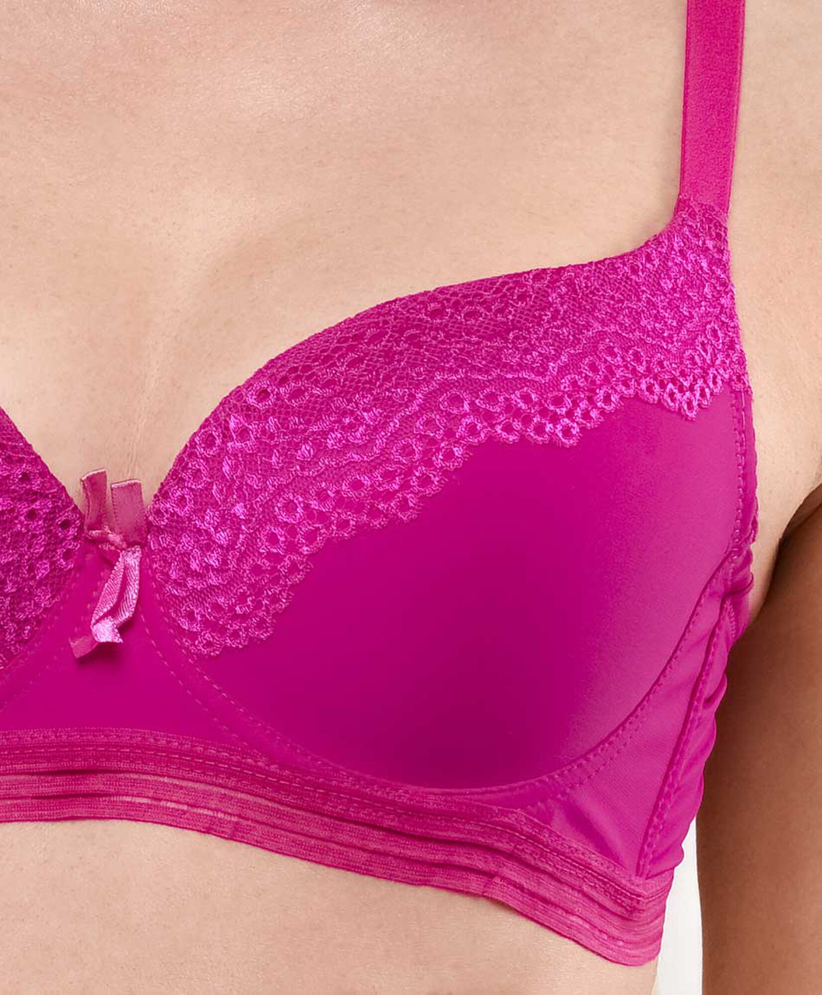 Sostén mujer medio encaje push up Sostén mujer medio encaje push up