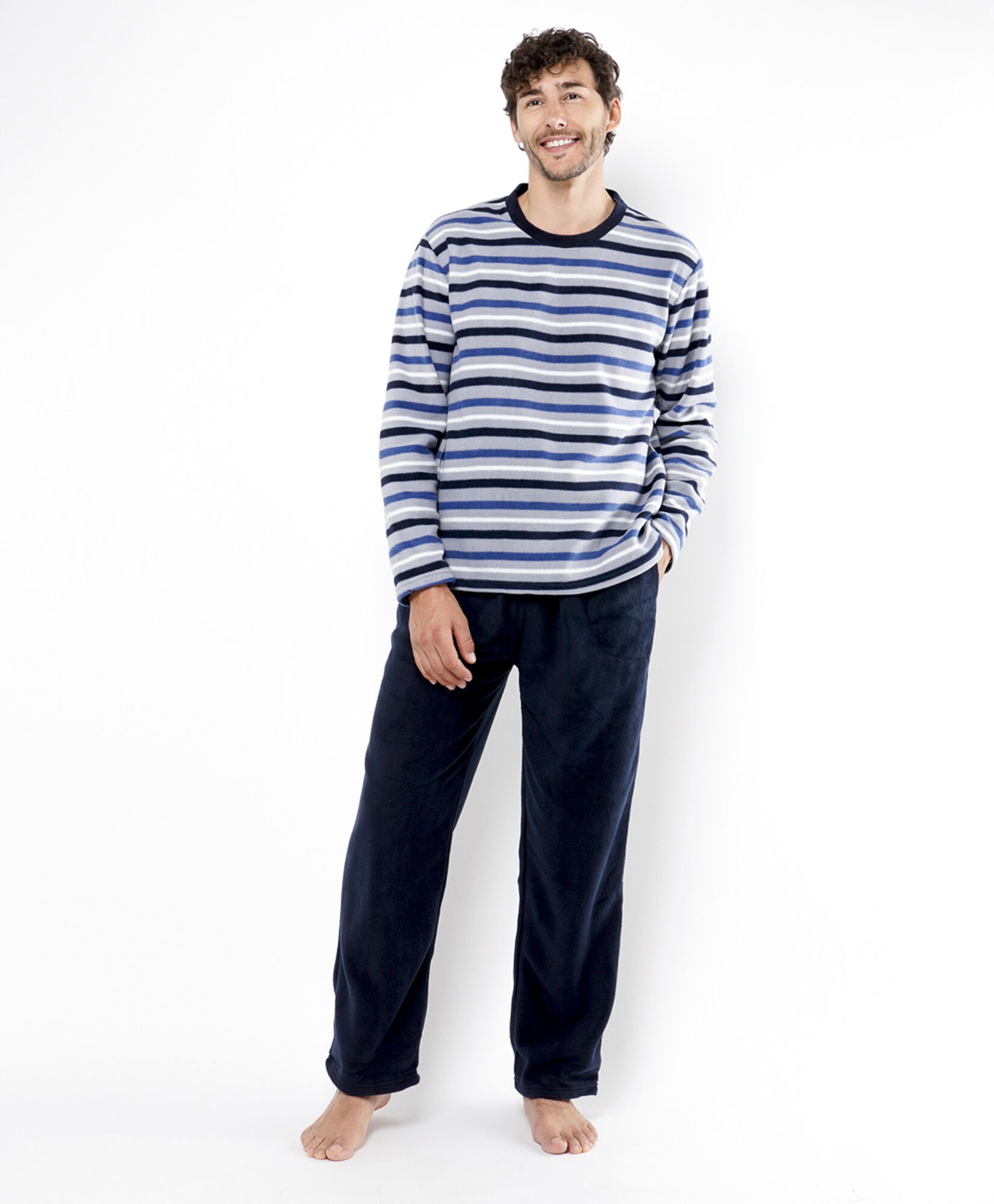 Pijama hombre polar líneas azules Pijama hombre polar líneas azules