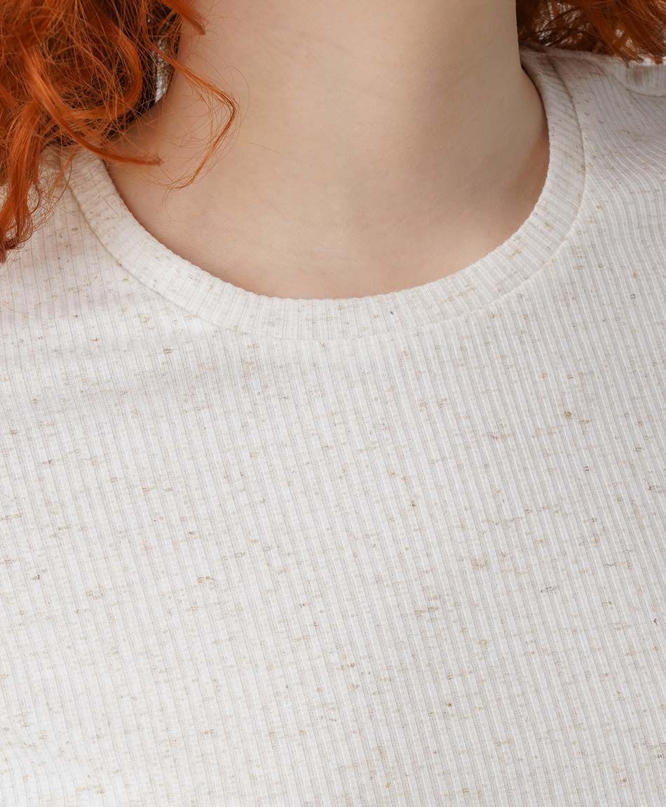Polera mujer textura rib lino