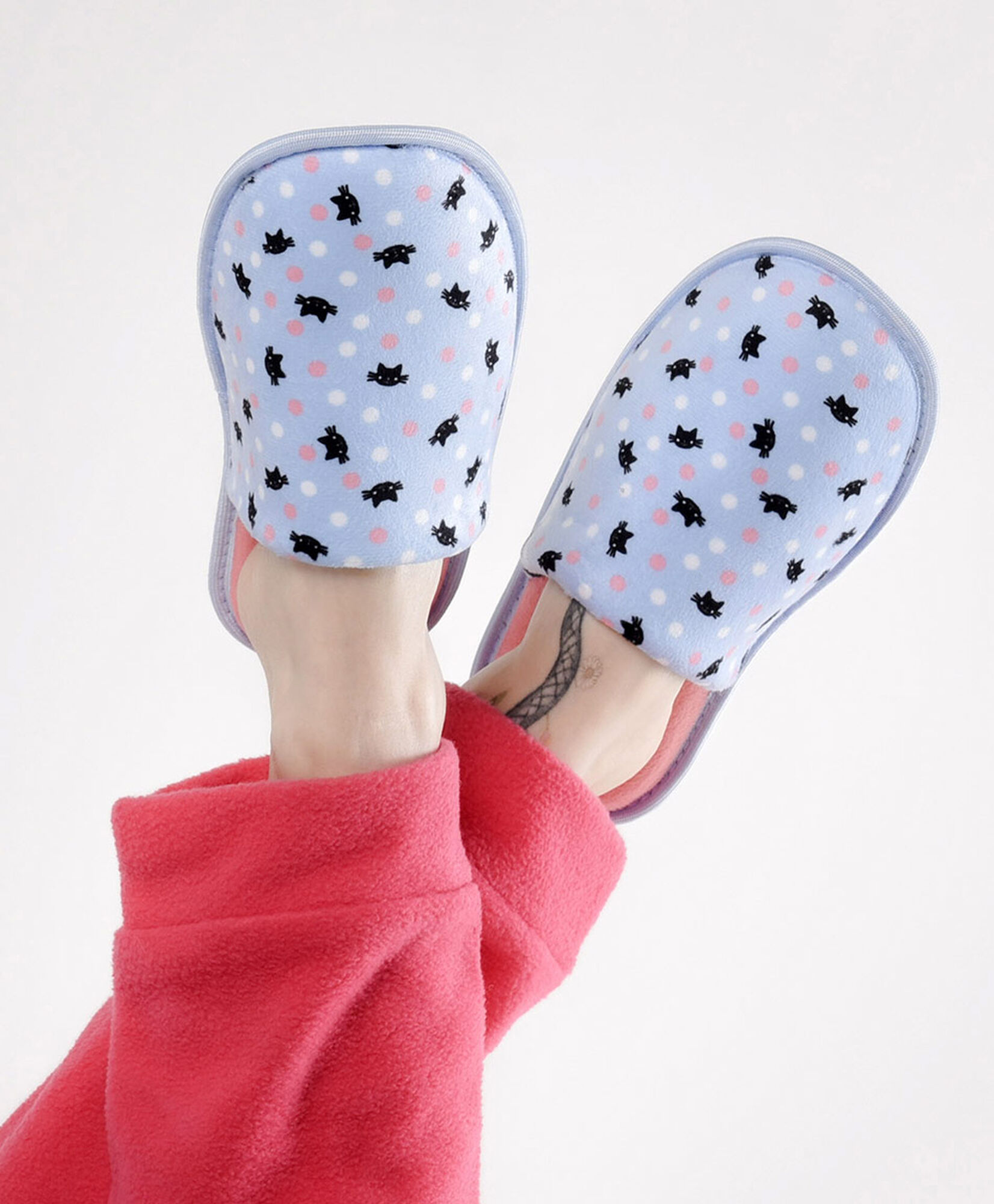 Pantufla mujer gatitos Pantufla mujer gatitos