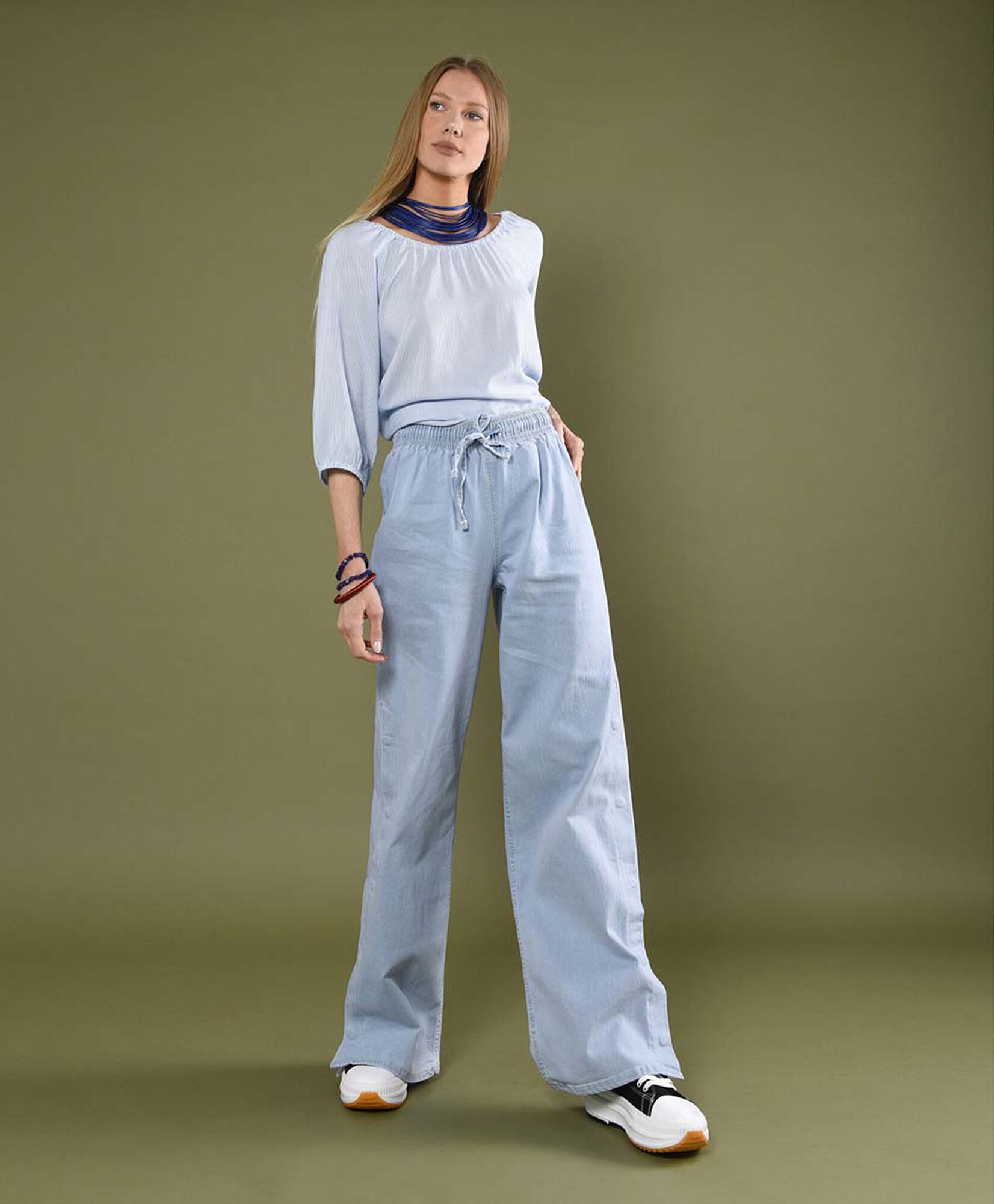 Jeans mujer detalle wide Jeans mujer detalle wide