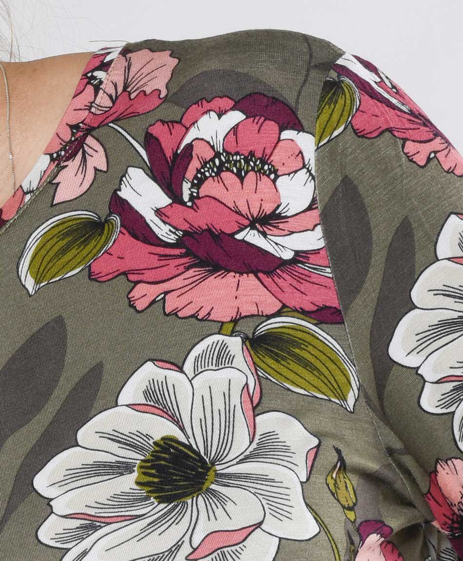 Polera mujer floreada oversize