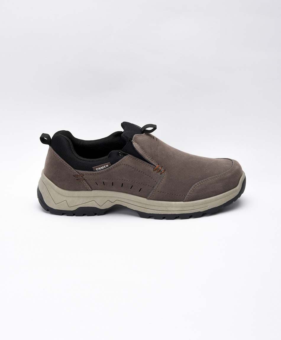 Mocas&iacute;n hombre calado lateral