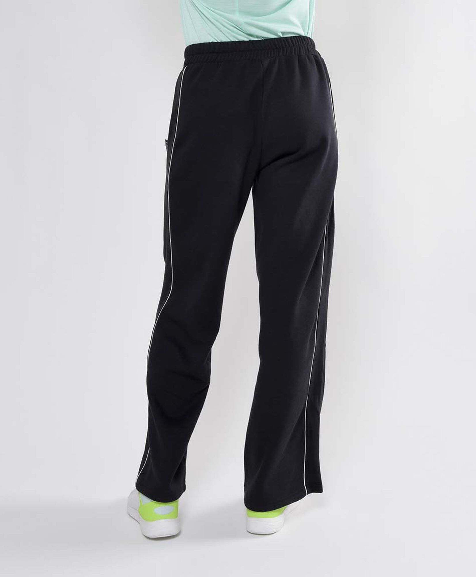 Pantalón de buzo mujer liso líneas laterales wide Pantalón de buzo mujer liso líneas laterales wide
