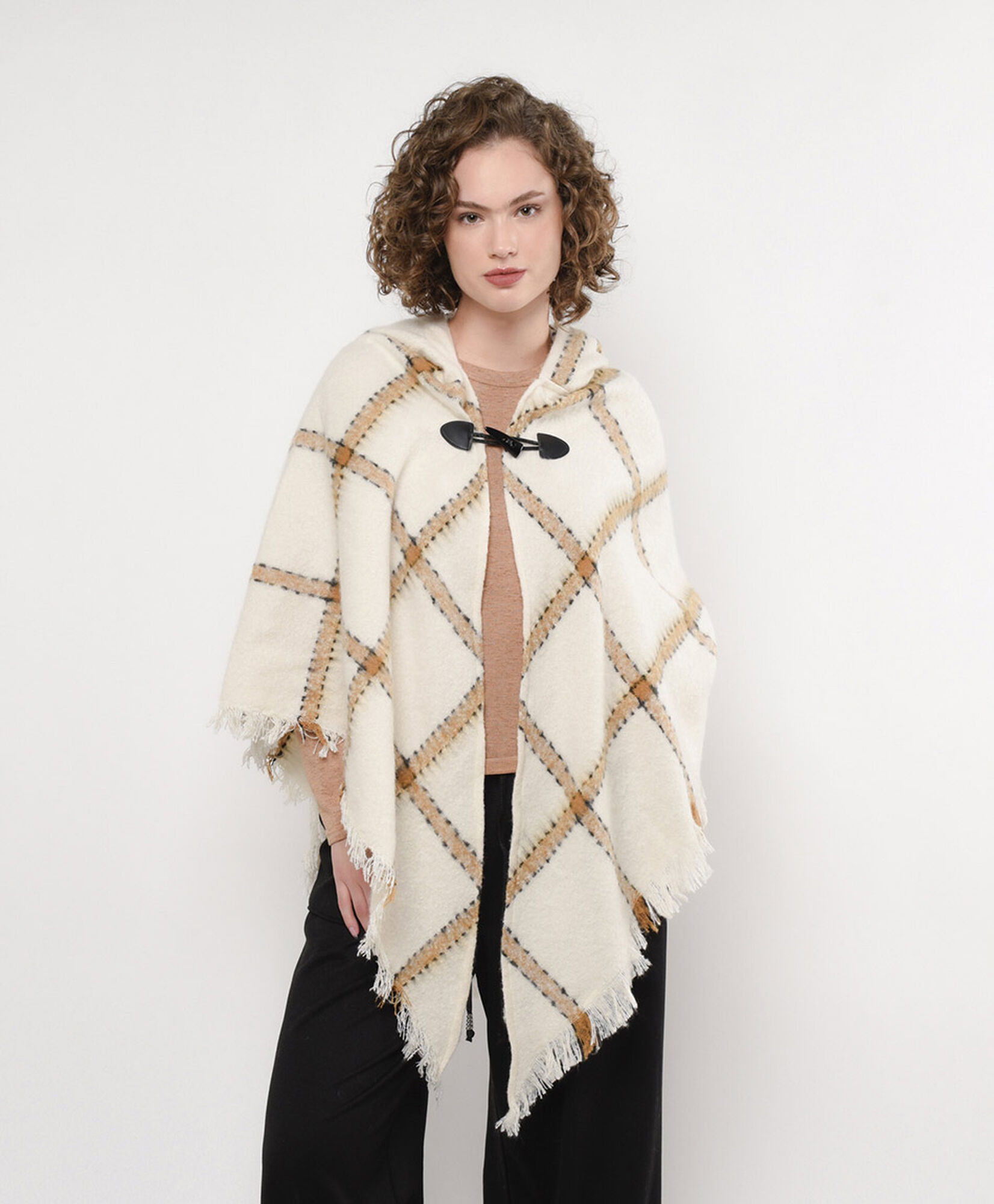 Poncho mujer cuadros y gorro Poncho mujer cuadros y gorro
